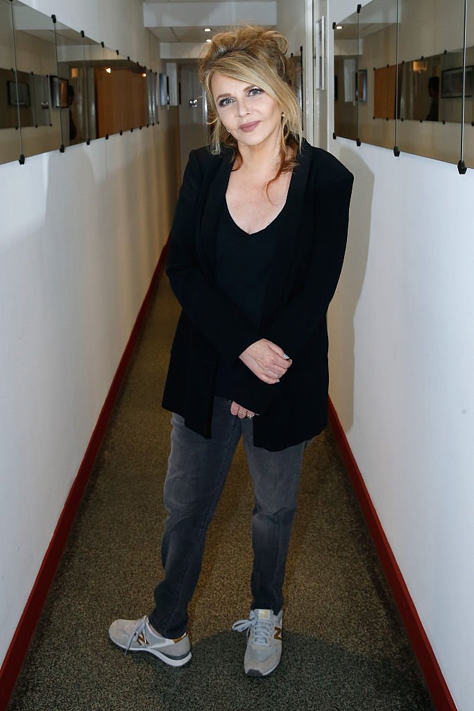 Nathalie Rheims présente son livre 'Place Colette' pendant le 'Vivement Dimanche' émission de télévision française au Pavillon Gabriel le 22 septembre 2015 à Paris, France. | Photo : Getty Images