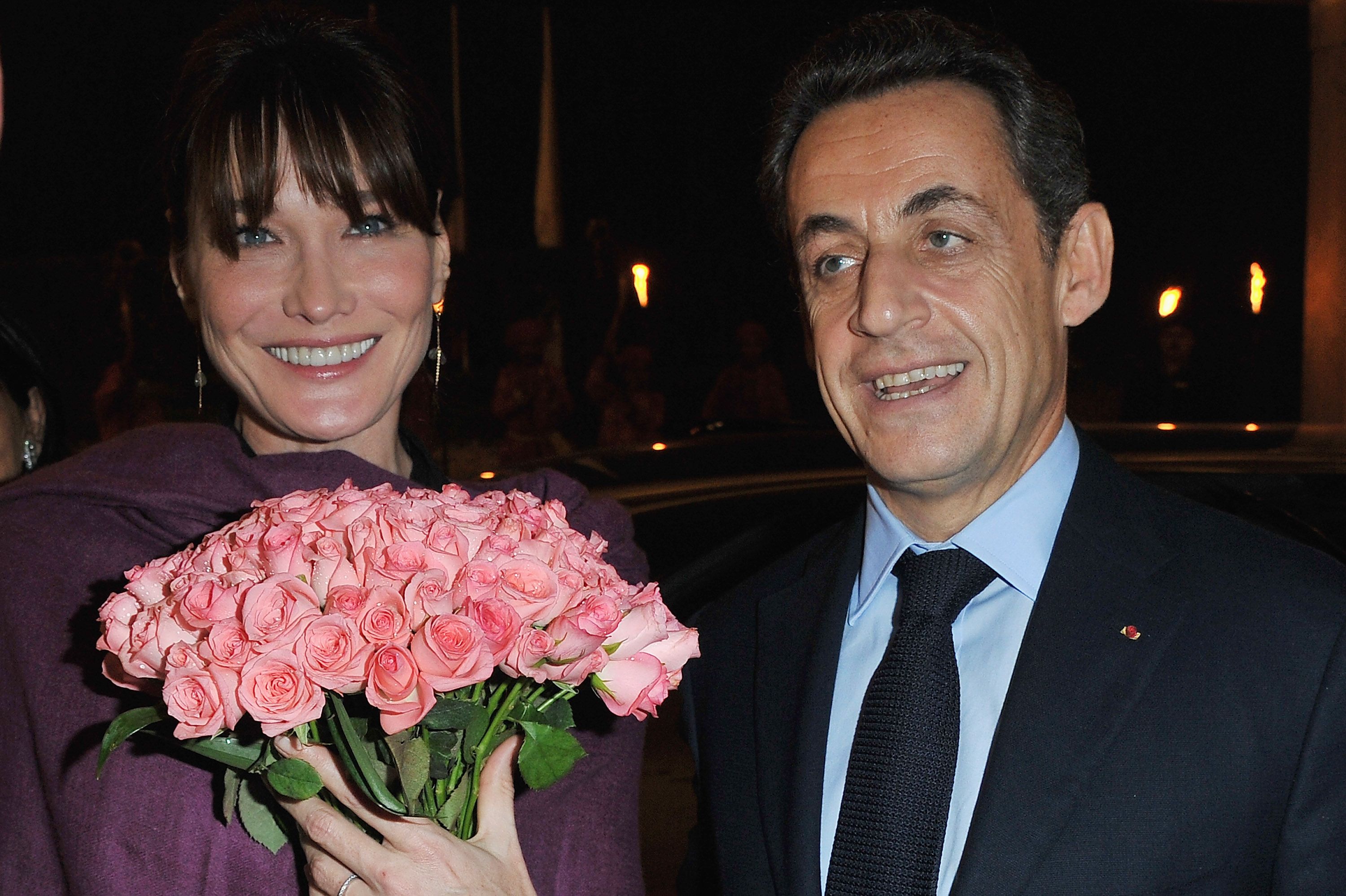 Nicolas Sarkozy et sa femme Carla Bruni. | Photo : Getty Images