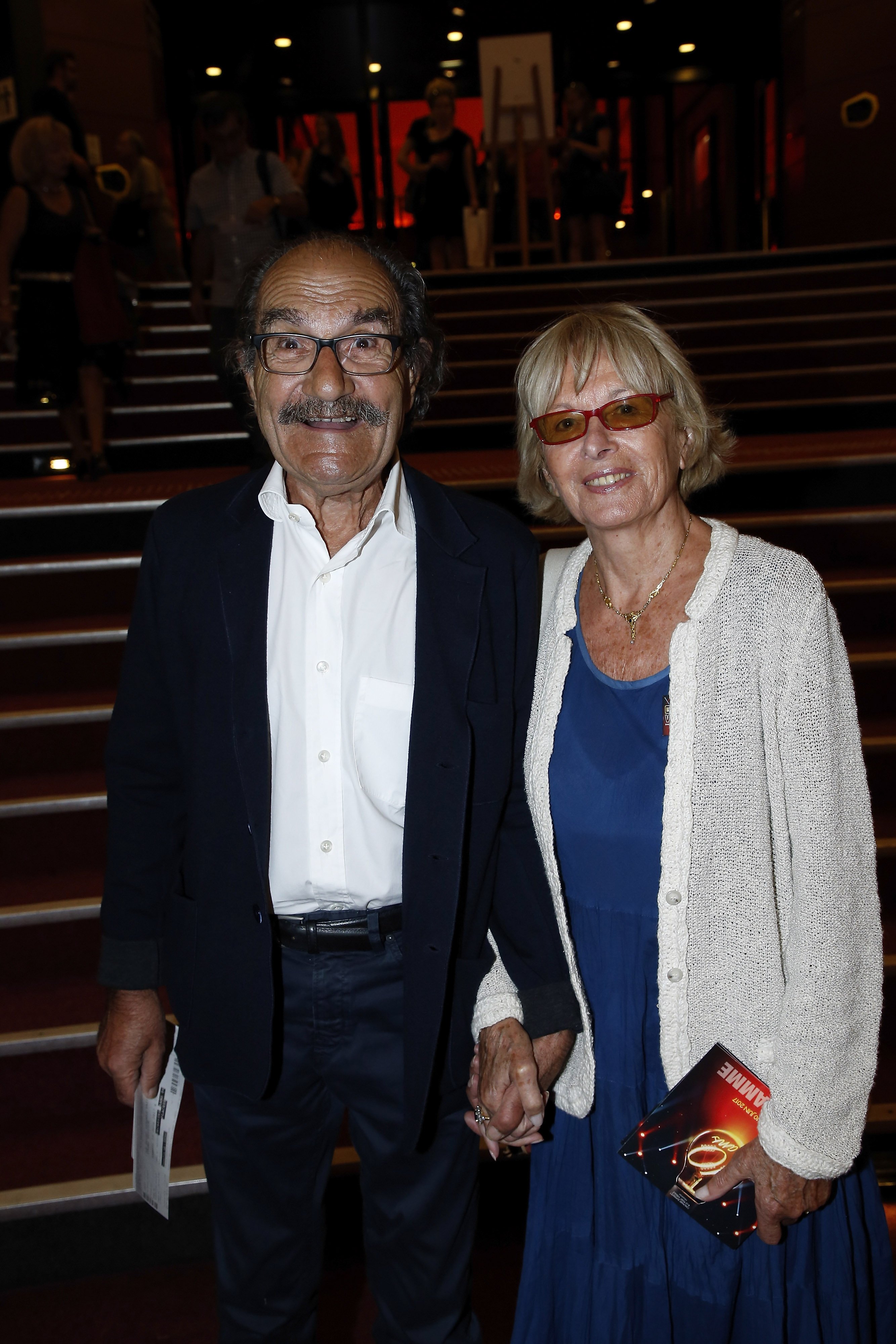 L'acteur Gérard Hernandez et sa femme Micheline | photo : Getty Images