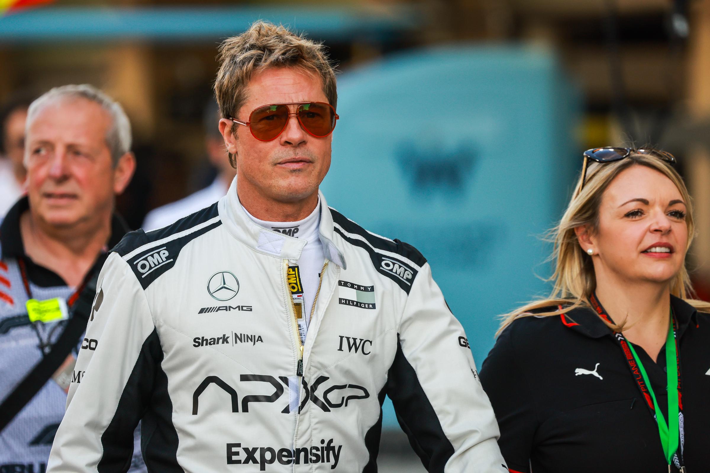 Brad Pitt lors du Grand Prix de F1 d'Abu Dhabi aux Émirats arabes unis, le 8 décembre 2024. | Source : Getty Images