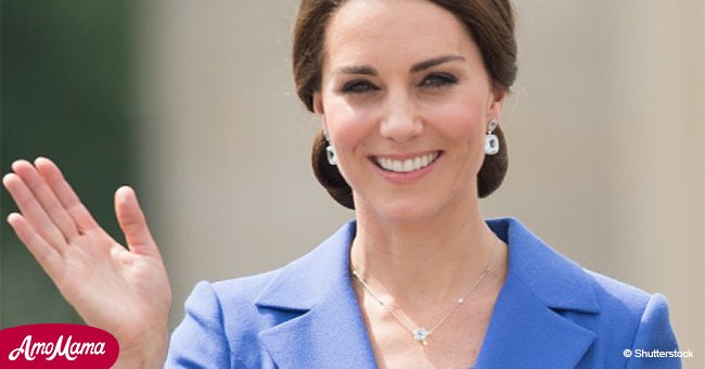 La Duchesse Kate avait l'air magnifique dans une robe Zara à 50$ au cours d'une journée avec ses enfants lors des essais d'équitation