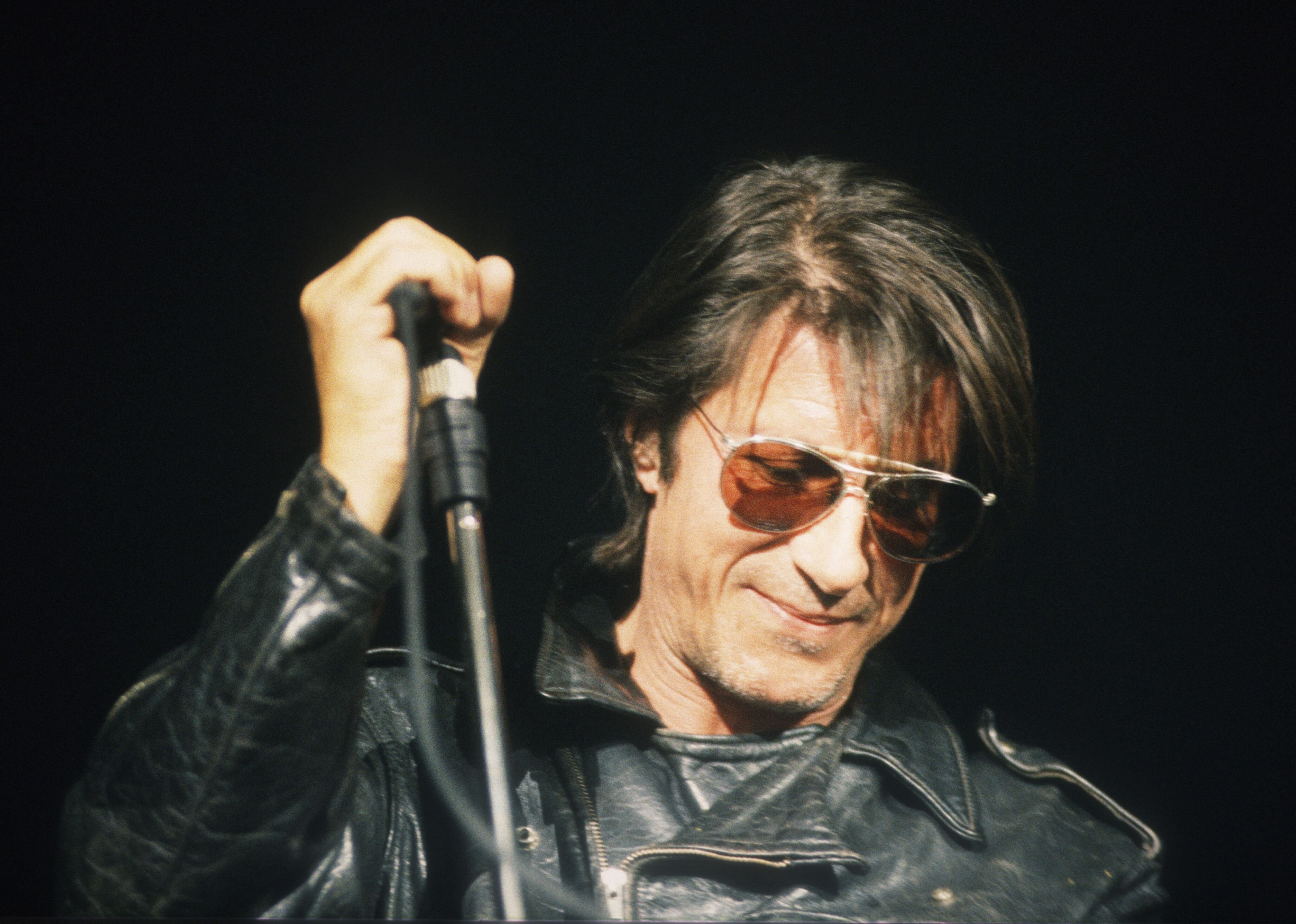 Jacques Dutronc au Prince National, Bruxelles, Belgique, le 20 avril 1993 | Photo : Getty Images