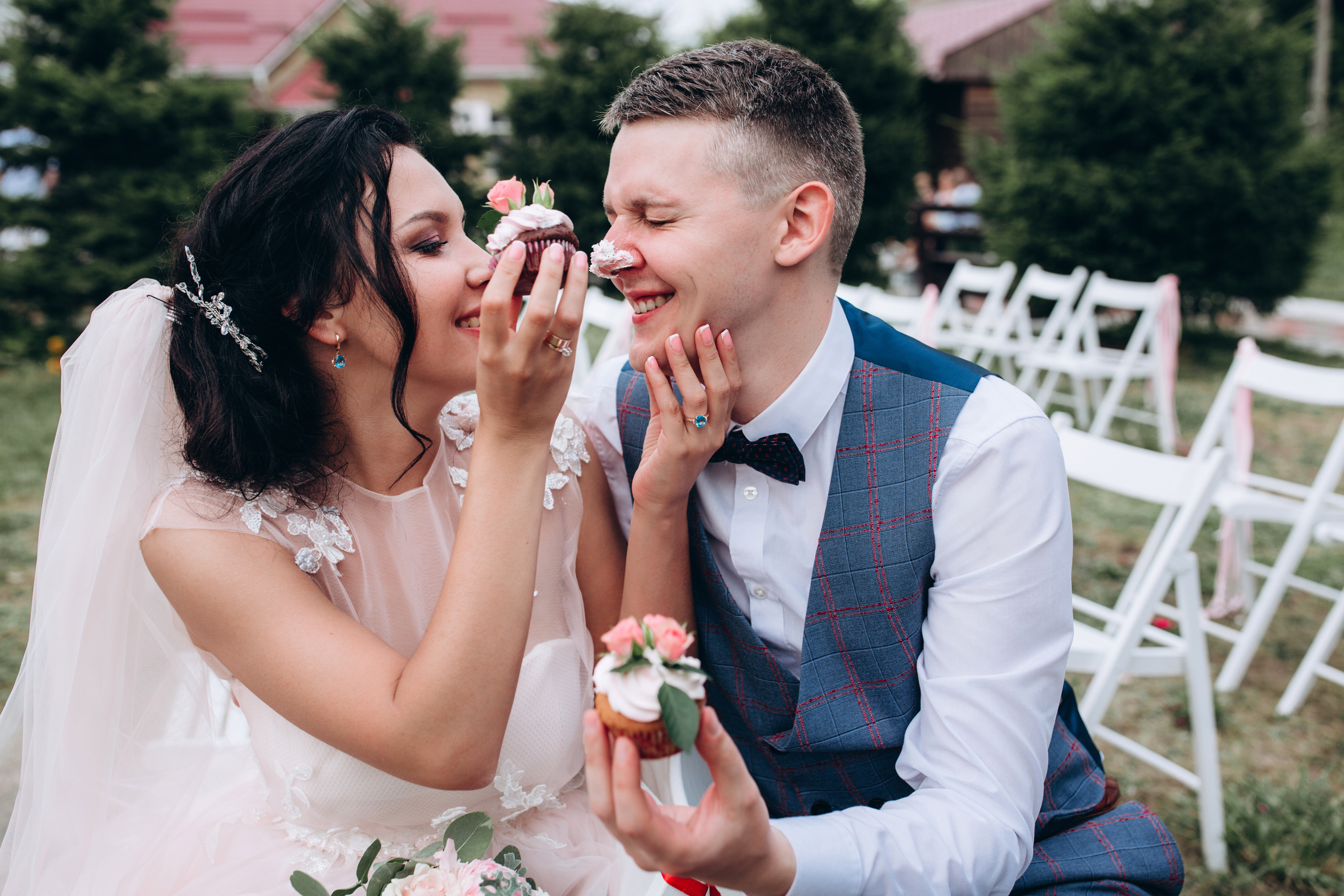 Una novia y un novio | Fuente: Shutterstock
