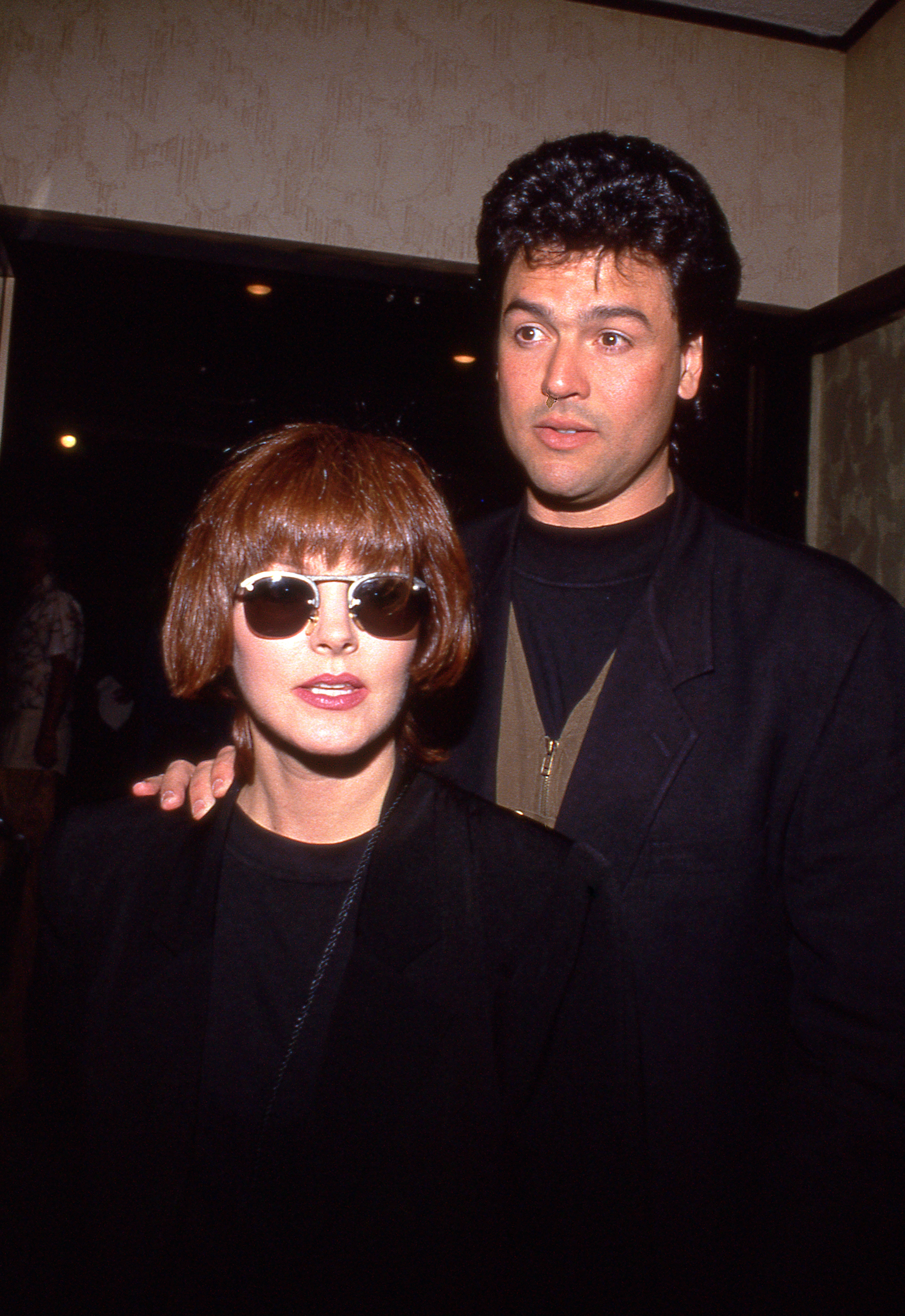 Priscilla Presley et Marco Garibaldi au Mann's Bruin Theater à Westwood, Californie, le 13 juin 1991 | Source : Getty Images