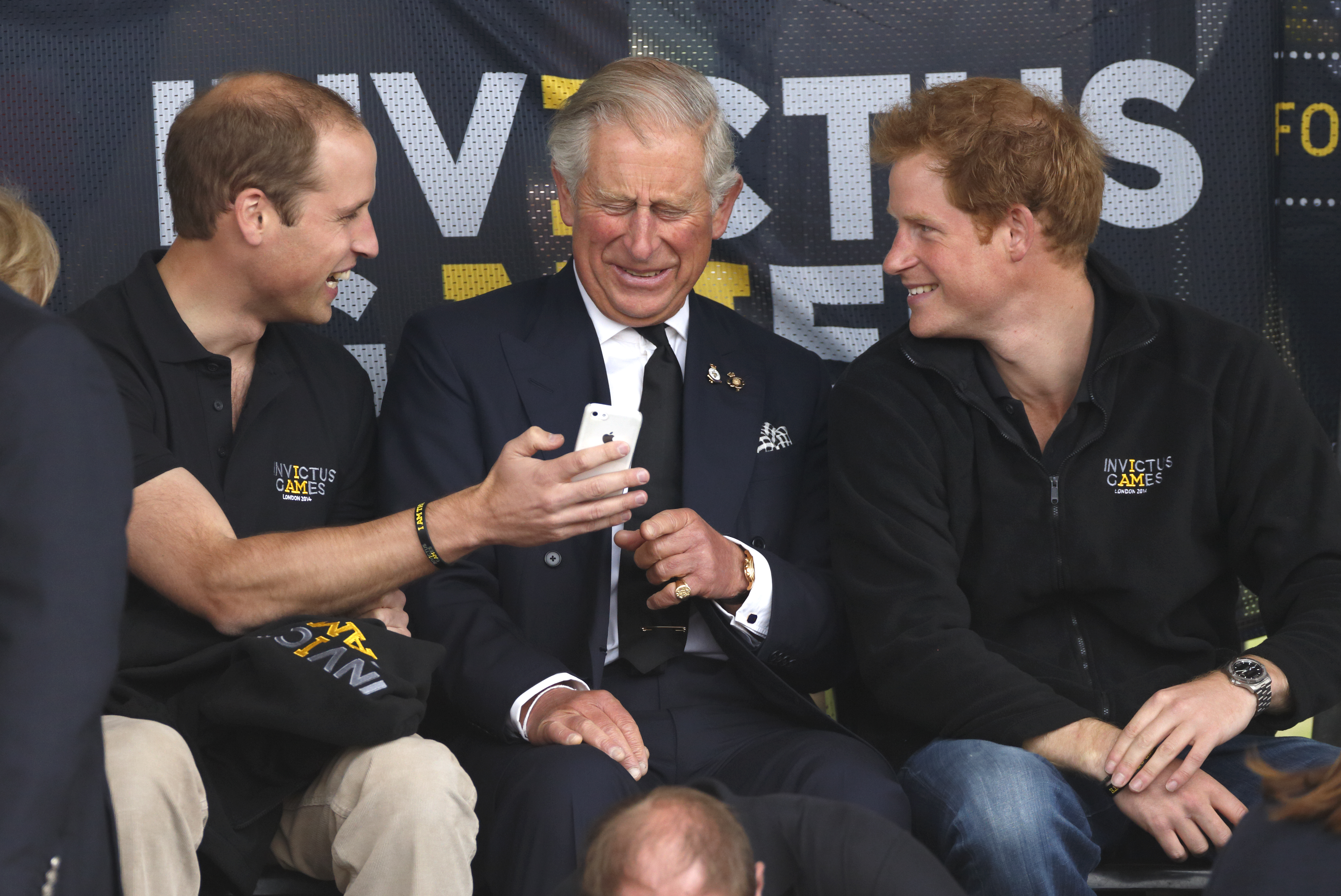 Le prince William, le prince Charles et le prince Harry assistent aux Invictus Games le 11 septembre 2014 à Londres, en Angleterre | Source : Getty Images