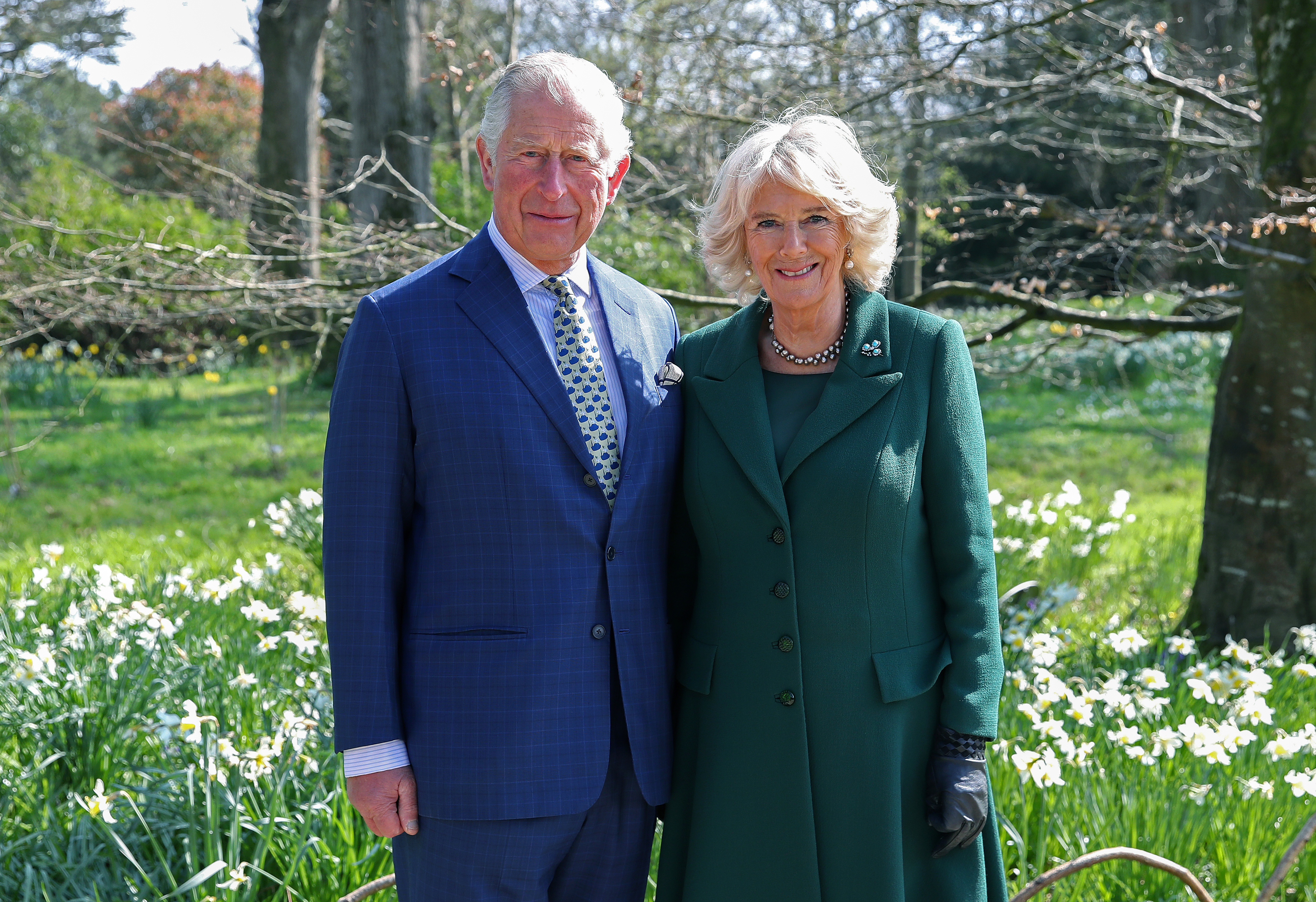 Le roi Charles III et la reine Camilla, anciens duc et duchesse de Cornouailles, au château de Hillsborough le 09 avril 2019 | Source : Getty Images