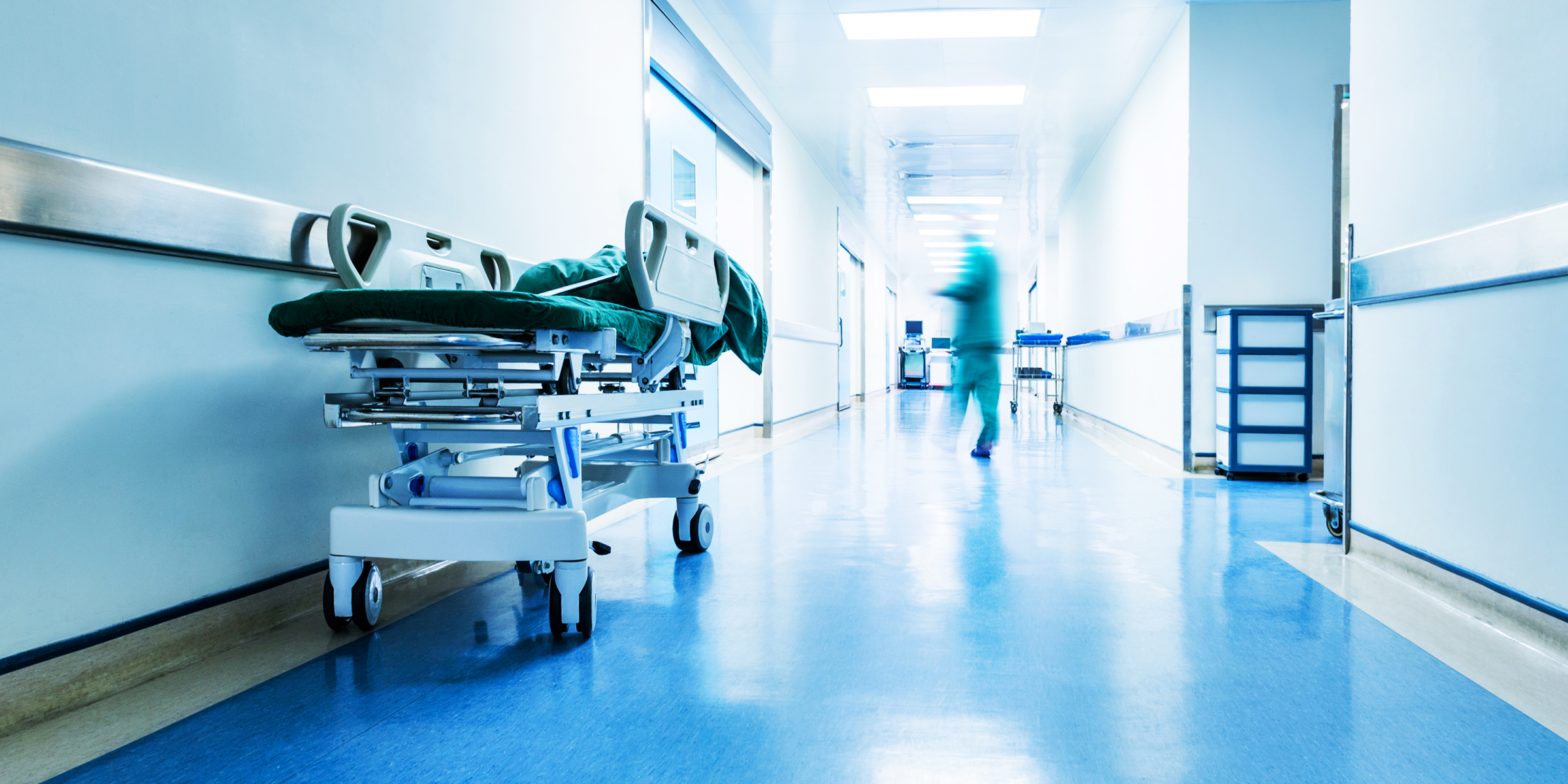 Le couloir d'un hôpital | Source : Shutterstock