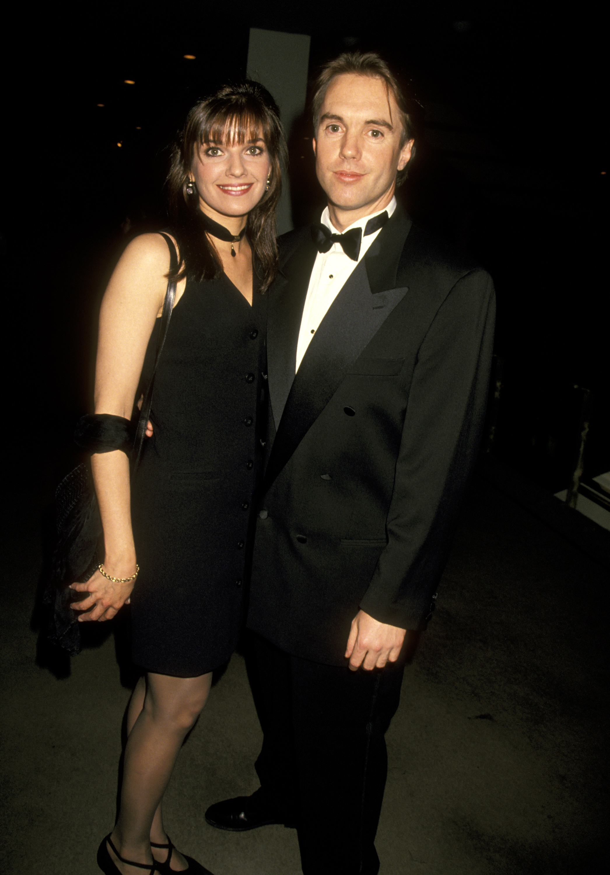 Susan Doil et Shaun Cassidy assistent à la 39e cérémonie annuelle des Drama Desk Awards le 5 juin 1994 | Source : Getty Images