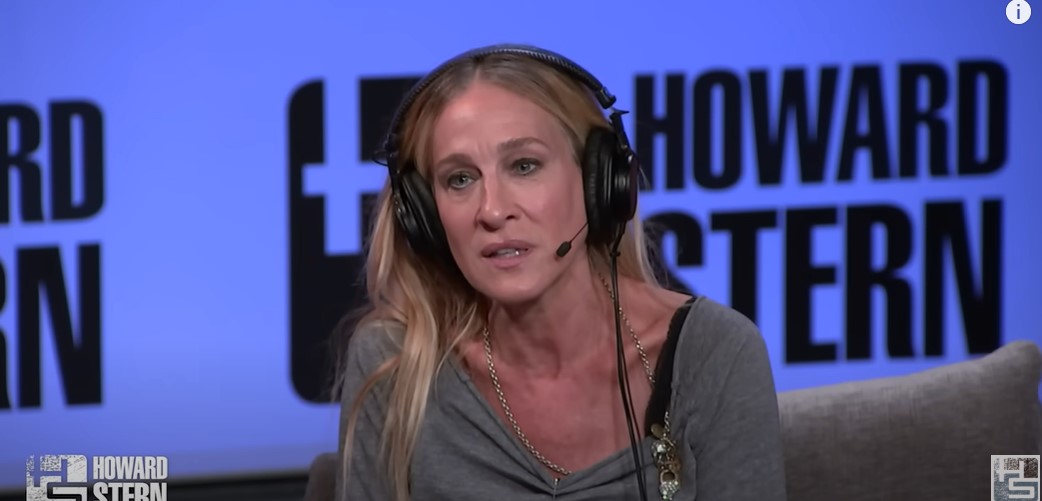 Sarah Jessica Parker parle du vieillissement, des liftings et du Botox le 28 juin 2023 | Source : YouTube/The Howard Stern Show