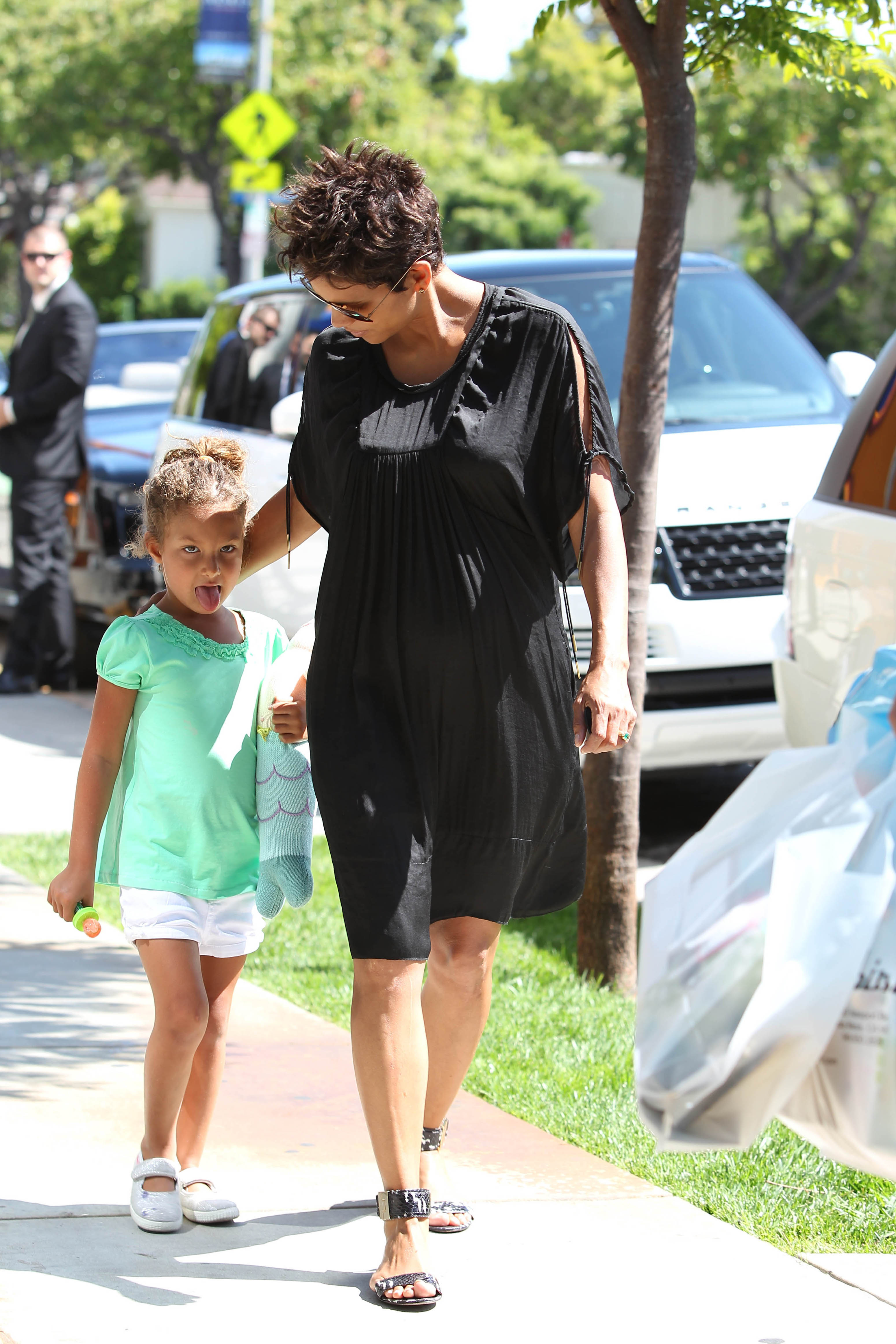 Halle Berry et sa fille, Nahla Ariela Aubry, vues le 20 mai 2013 | Source : Getty Images