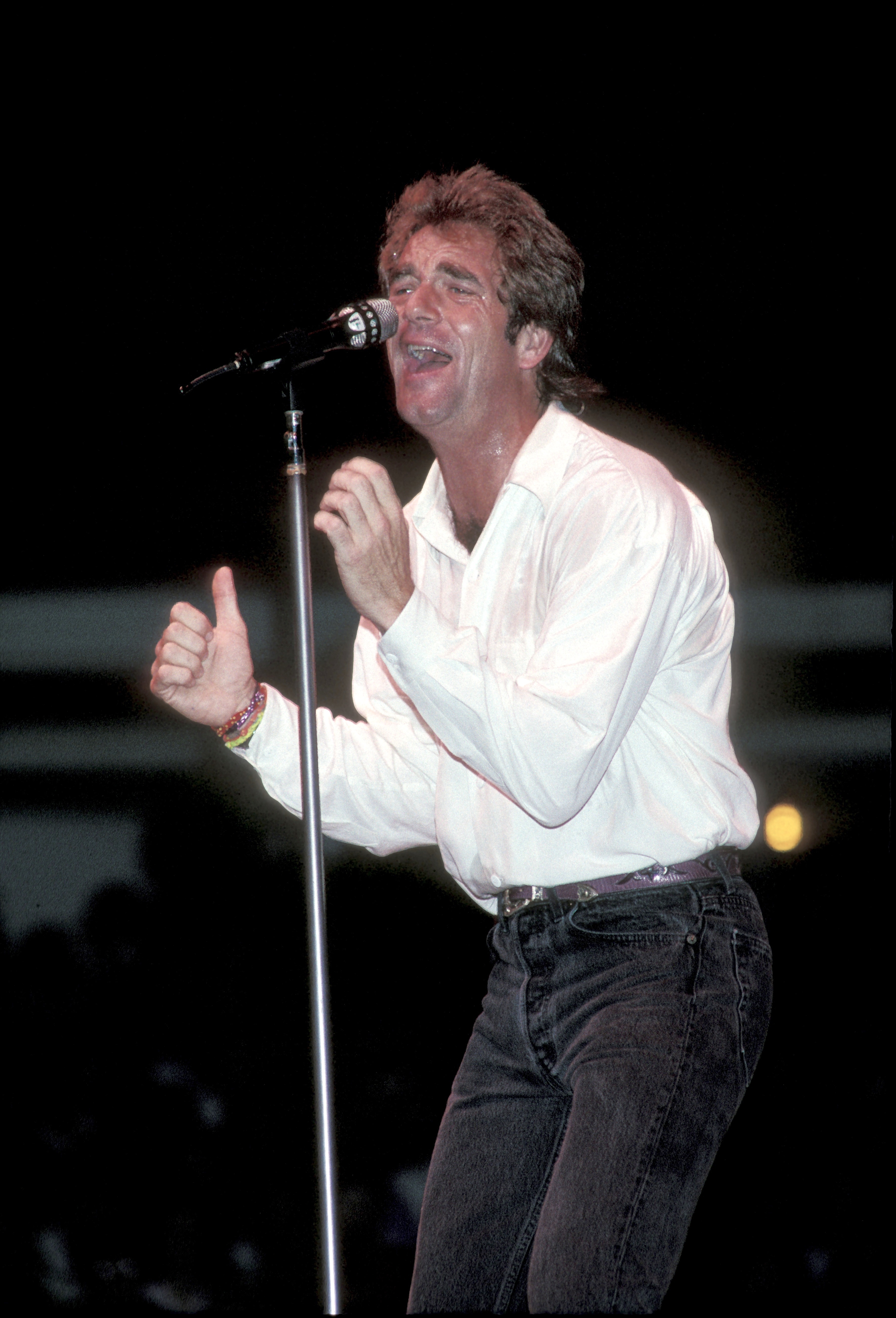 Le musicien lors d'une performance live le 31 août 1992. | Source : Getty Images