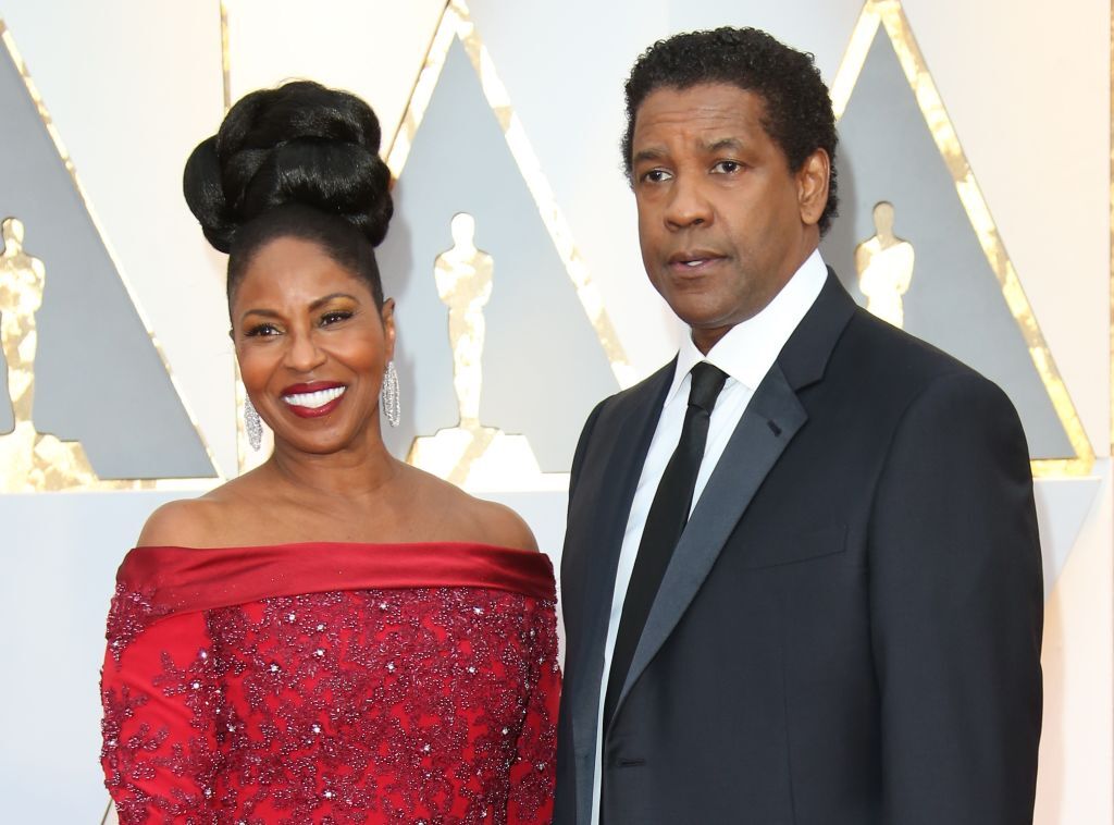 Denzel et Pauletta Washington lors de la 89e cérémonie annuelle des Oscars en 2017 | Photo : Getty Images