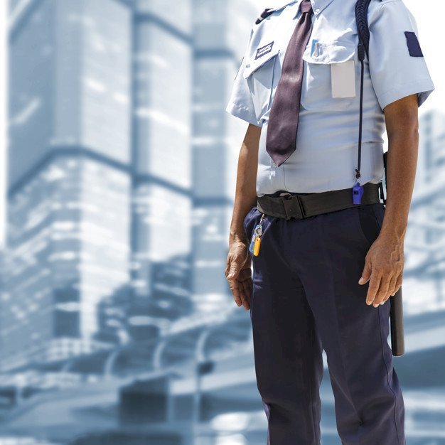  Un policier en tenue |Source : Freepik