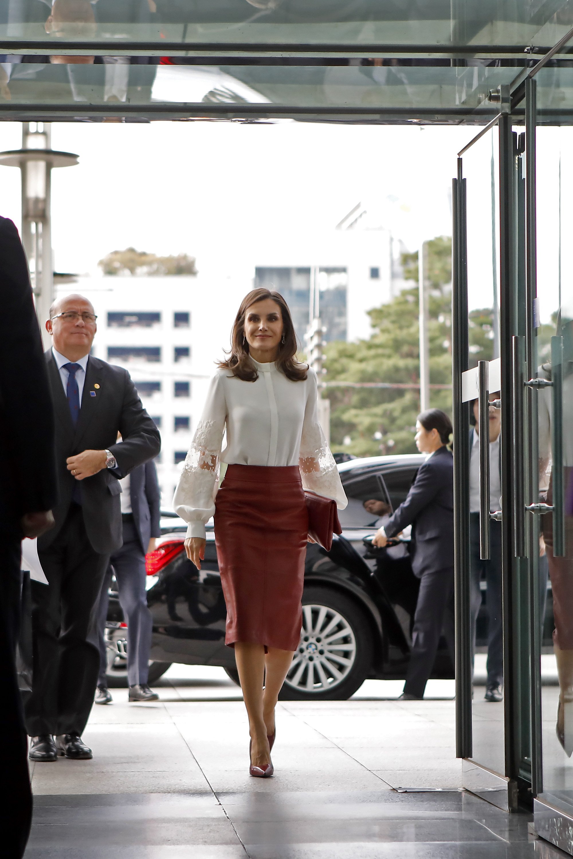 La Reine Letizia d'Espagne arrive à KOTRA, le 24 octobre 2019 à Séoul, Corée du Sud |  Photo: GettyImages