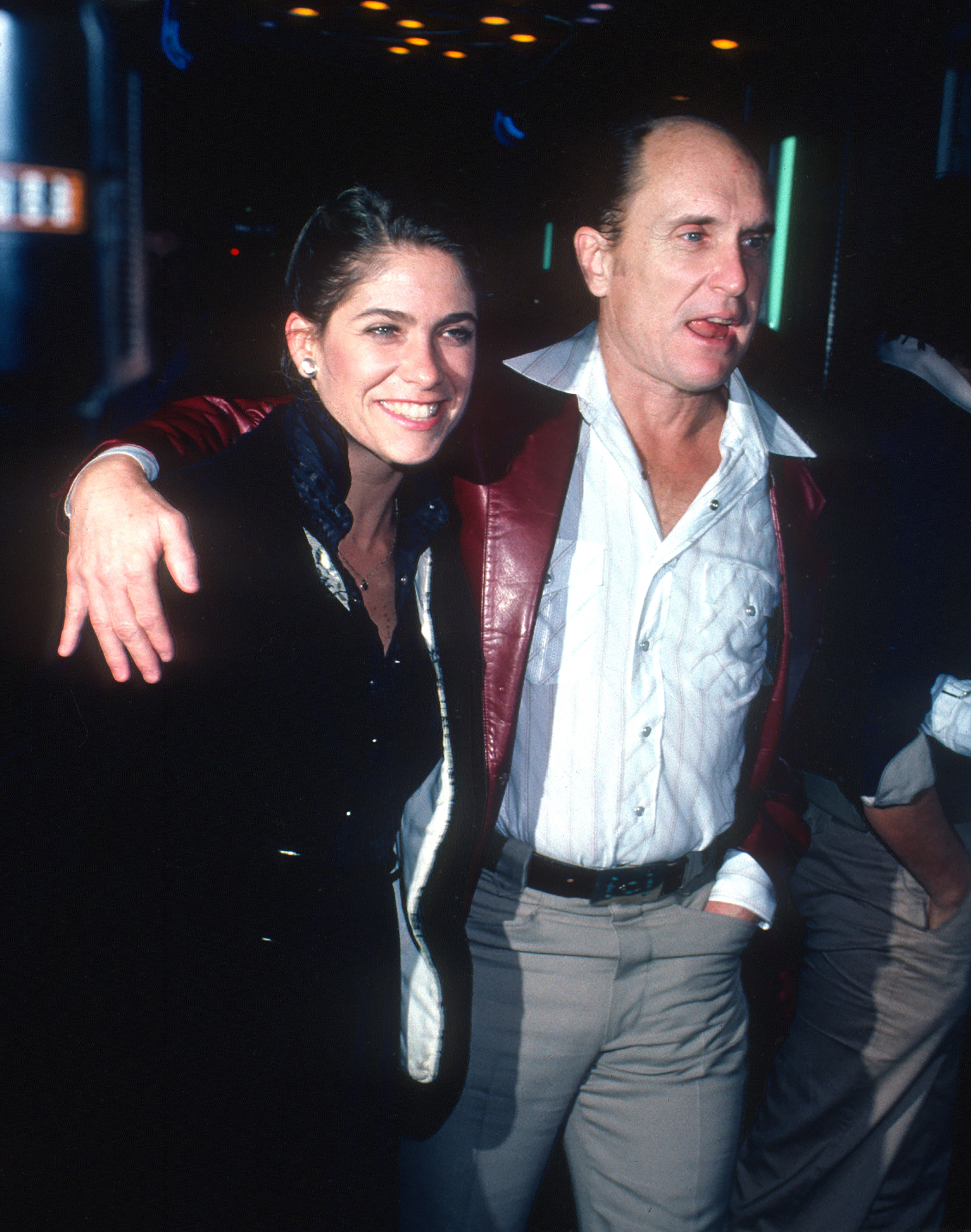 Gail Youngs et Robert Duvall lors de la projection de « Starstruck » à Beverly Hills, en Californie, le 25 janvier 1983. | Source : Getty Images