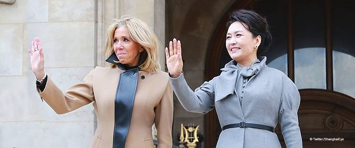 Brigitte Macron touche très gentiment la première dame de Chine après la visite de l'Opéra Garnier