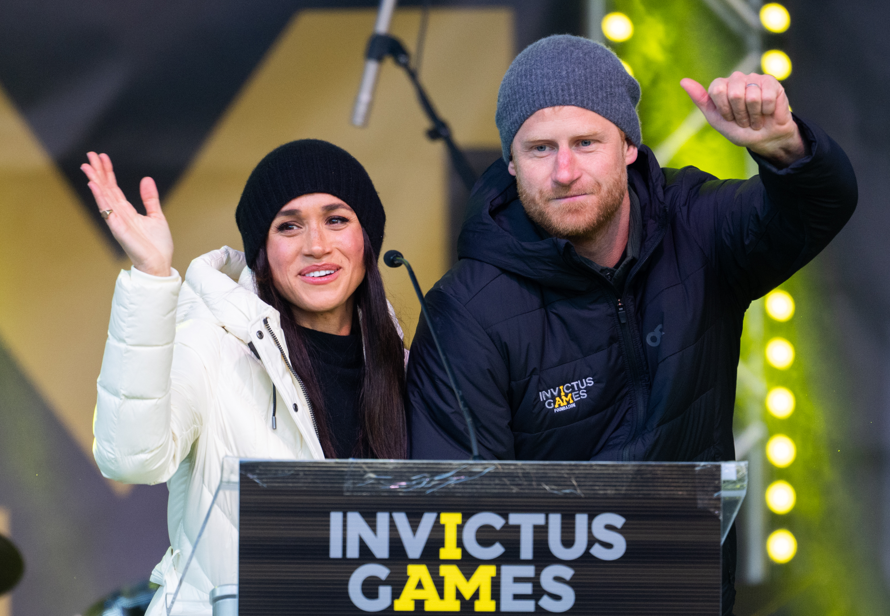 Le prince Harry et Meghan Markle après qu'il a prononcé son discours lors de la réception de bienvenue de la maison nationale des Invictus Games Vancouver Whistler 2025 à Whistler, Canada, le 10 février 2025 | Source : Getty Images