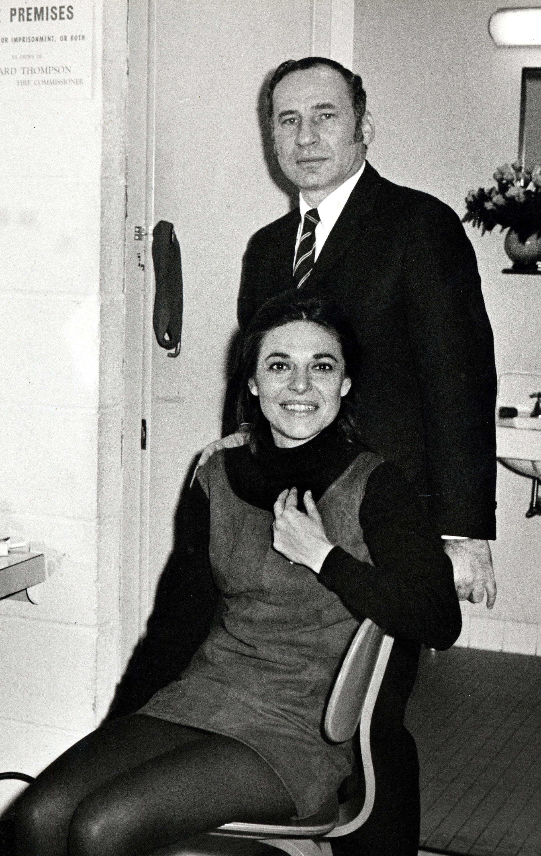 Anne Bancroft et Mel Brooks lors de la soirée d'ouverture de "La Vipère" à Broadway, le 16 décembre 1967, à New York. | Source : Getty Images