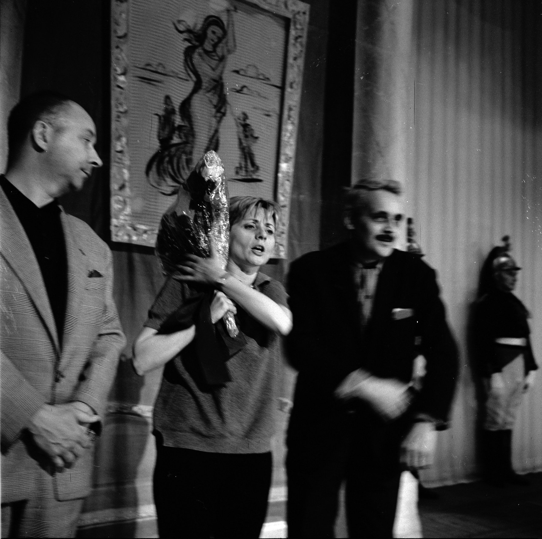 Jacques Mareuil, Anny Cordy, Roger Bontemps, 1964 | Source: Wikimedia commons By André Cros, CC BY-SA 4.0