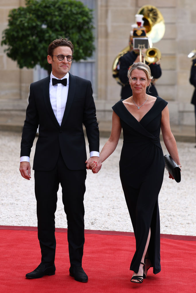 Laurent Macron et son épouse Sabine Macron au Palais présidentiel de l'Élysée pour assister à un dîner d'État officiel dans le cadre de la visite d'État du président américain en France, le 8 juin 2024 à Paris, France. | Source : Getty Images