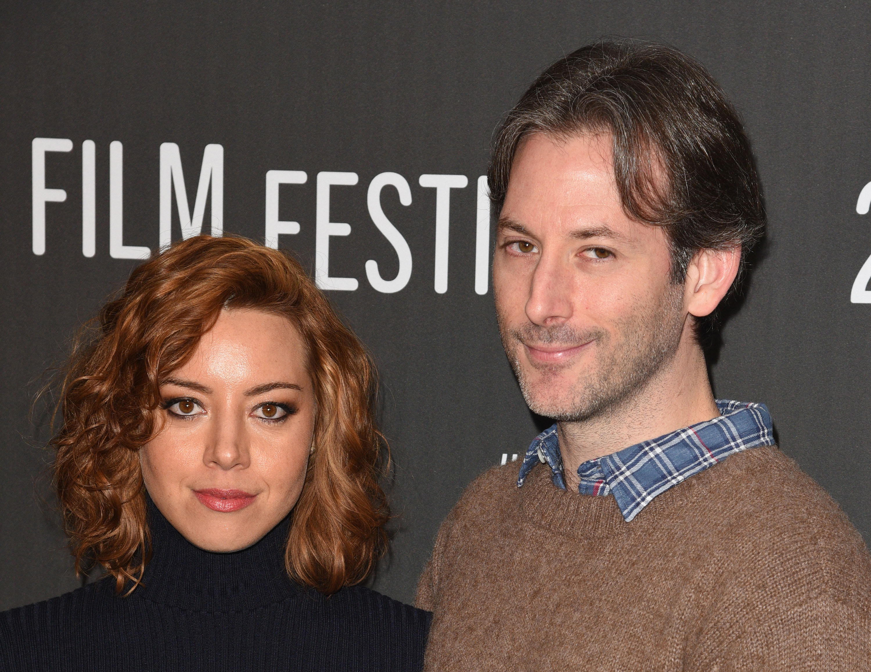 Aubrey Plaza et Jeff Baena à la première de "The Little Hours," 2017 | Source: Getty Images