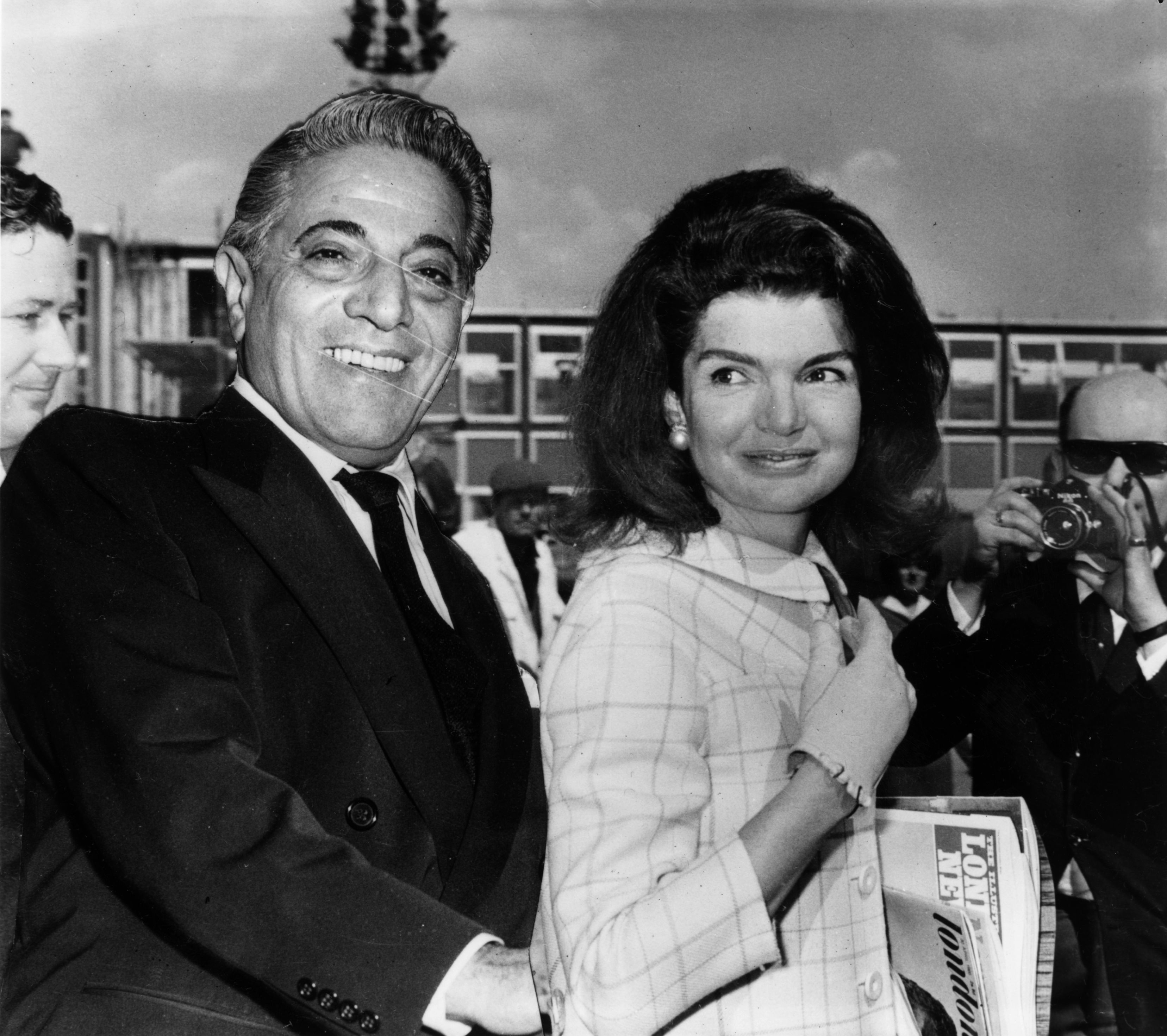 Le 18 octobre 1968, le magnat de la marine marchande, Aristotle Onassis et Jackie Kennedy Onassis. | Source: Getty Images.