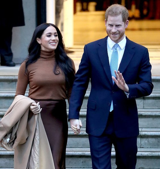 Le prince Harry, duc de Sussex et Meghan, duchesse de Sussex quittent la Maison du Canada à Londres, en Angleterre.  |  Photo : Getty Images