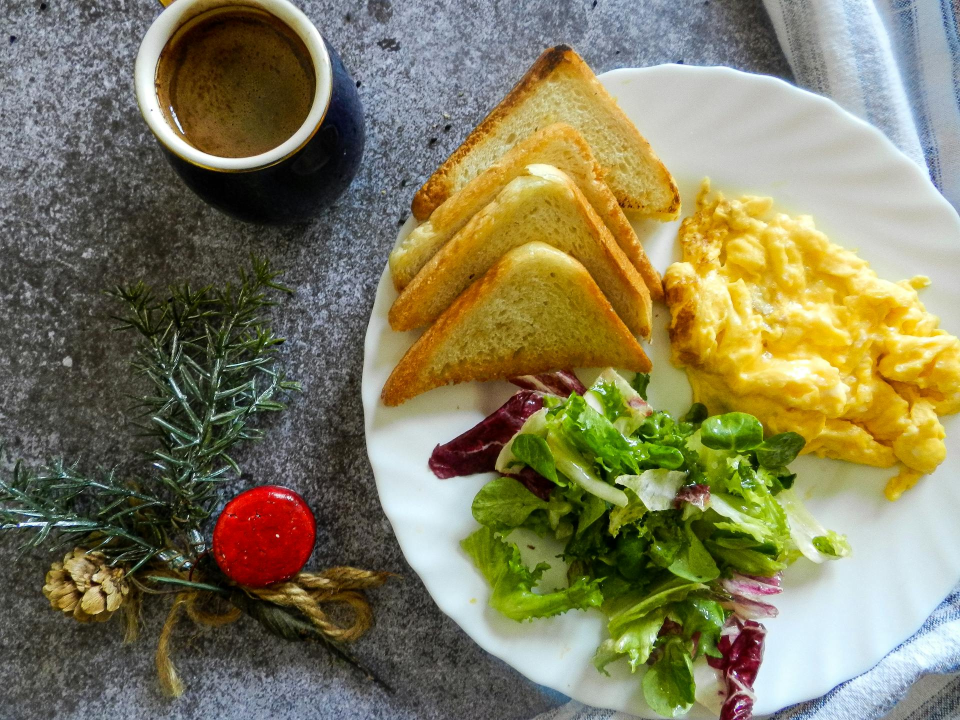 Un repas de petit-déjeuner | Source : Pexels