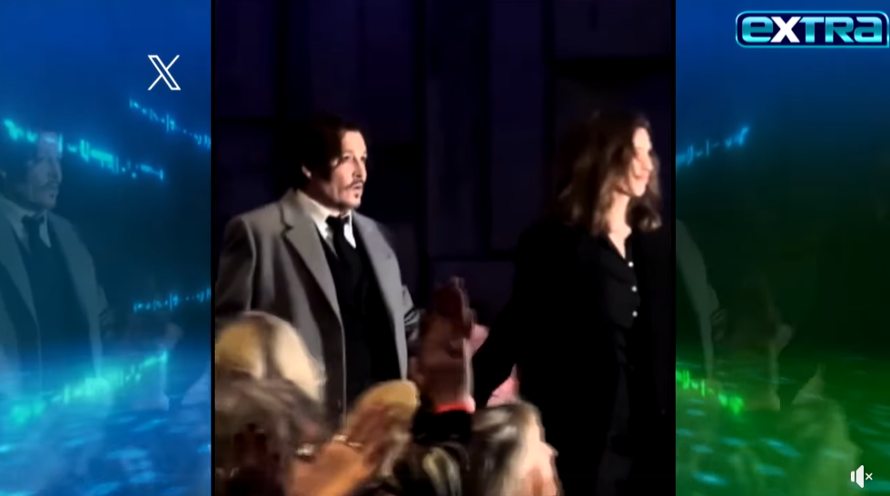Une capture d'écran Johnny Depp assistant à la première de "Jeanne du Barry" à Londres, en Angleterre. | Source : Facebook/extra