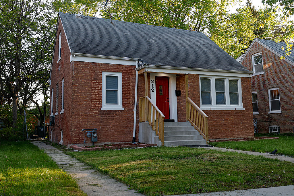 La maison d'enfance du pape Léon XIV visible à Dolton, Illinois, le 9 mai 2025. | Source : Getty Images