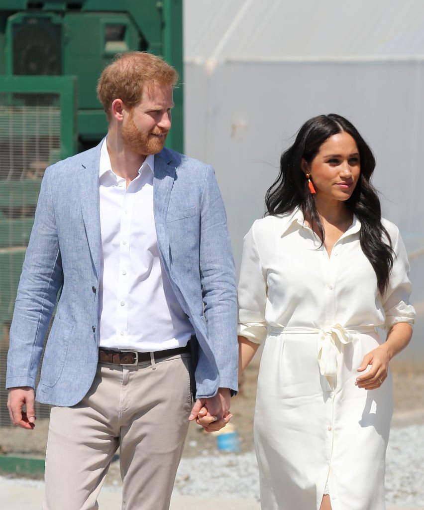 Le prince Harry et Meghan se rendent dans une commune pour se renseigner sur les services d'emploi pour les jeunes. | Source: Getty Images
