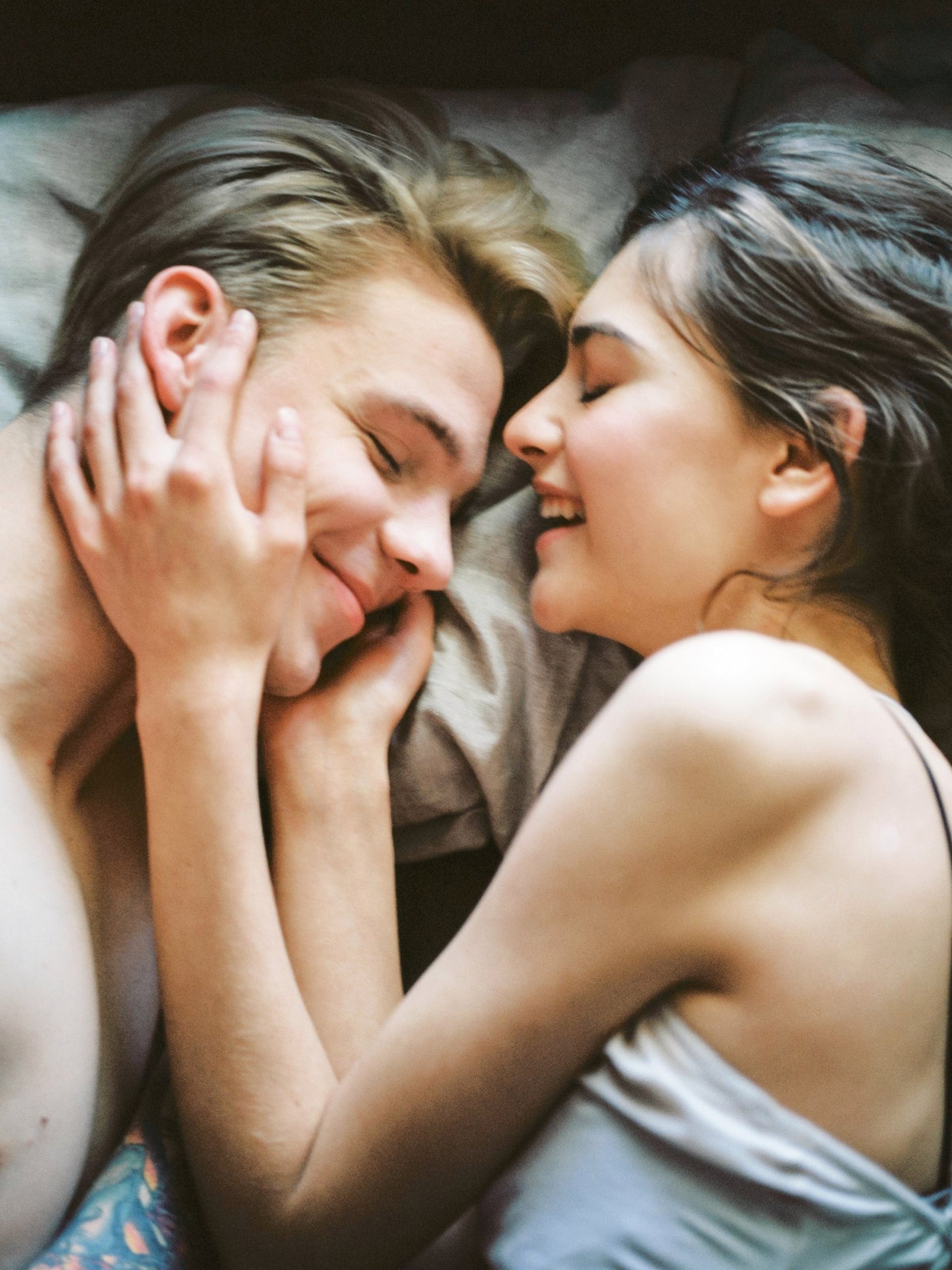 Couple au lit | Source : Pexels