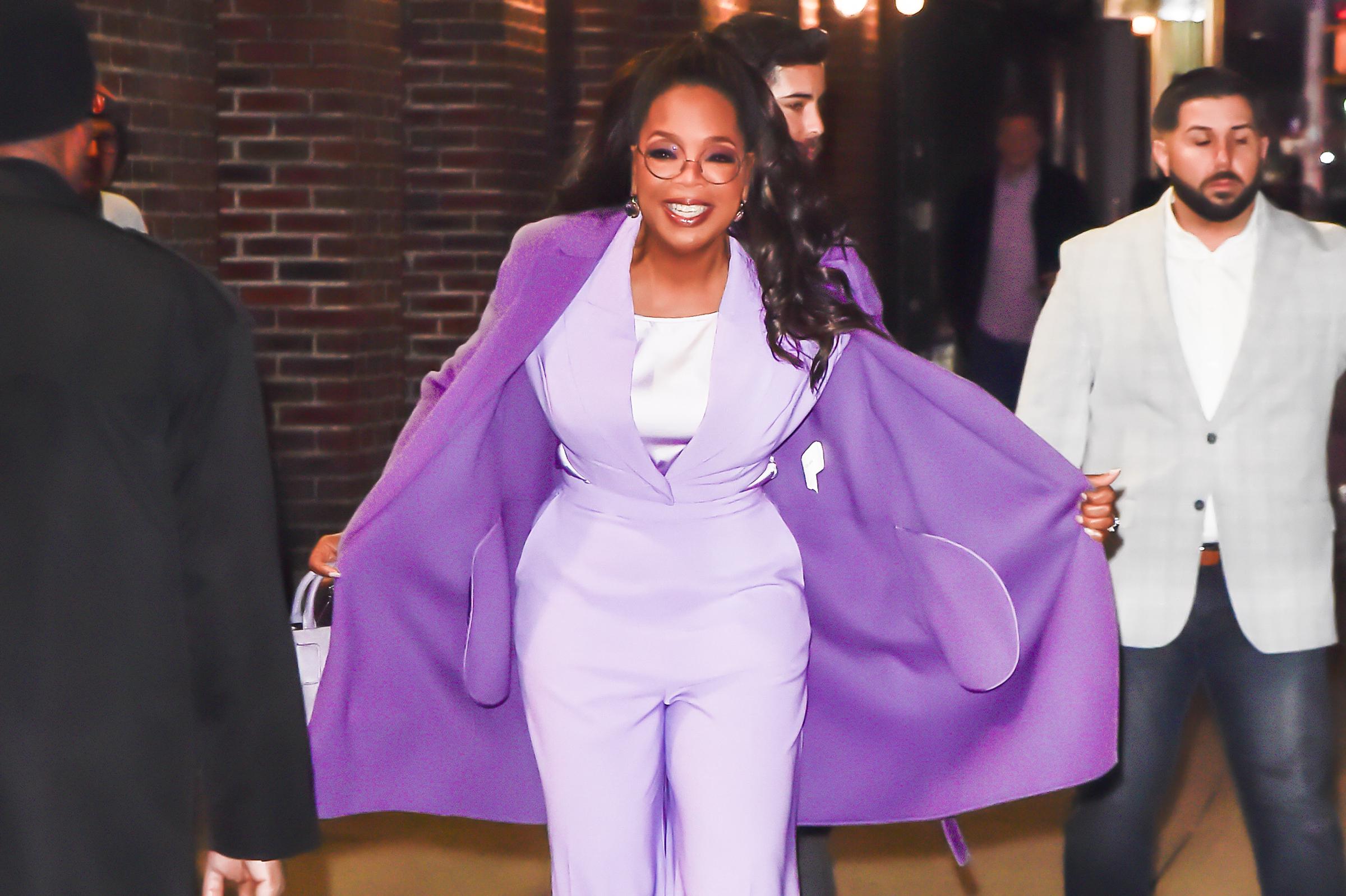 Oprah Winfrey vue le 14 décembre 2023 à New York | Source : Getty Images