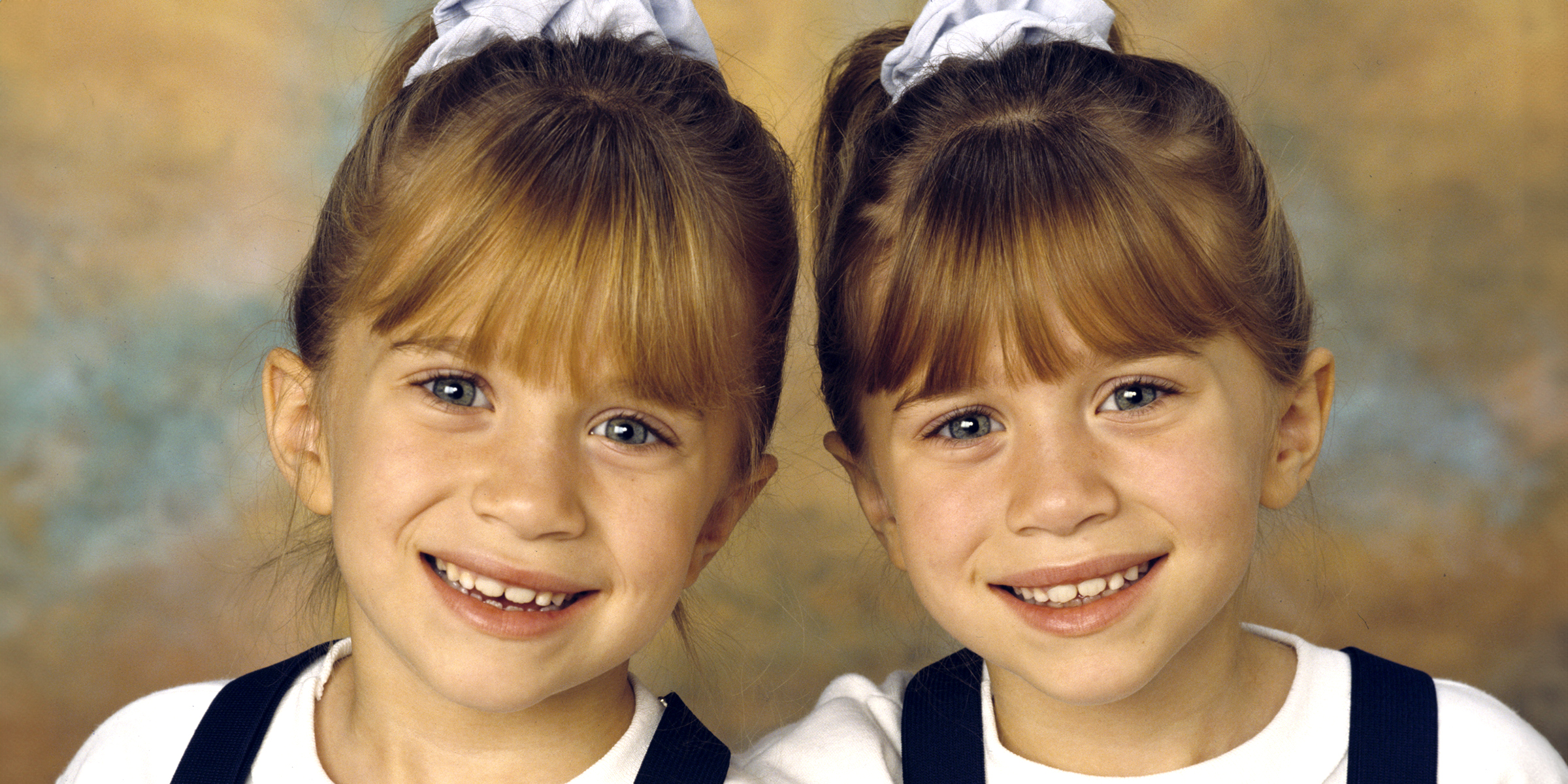 Mary Kate Olsen et Ashley Olsen, 1993 | Source : Getty Images