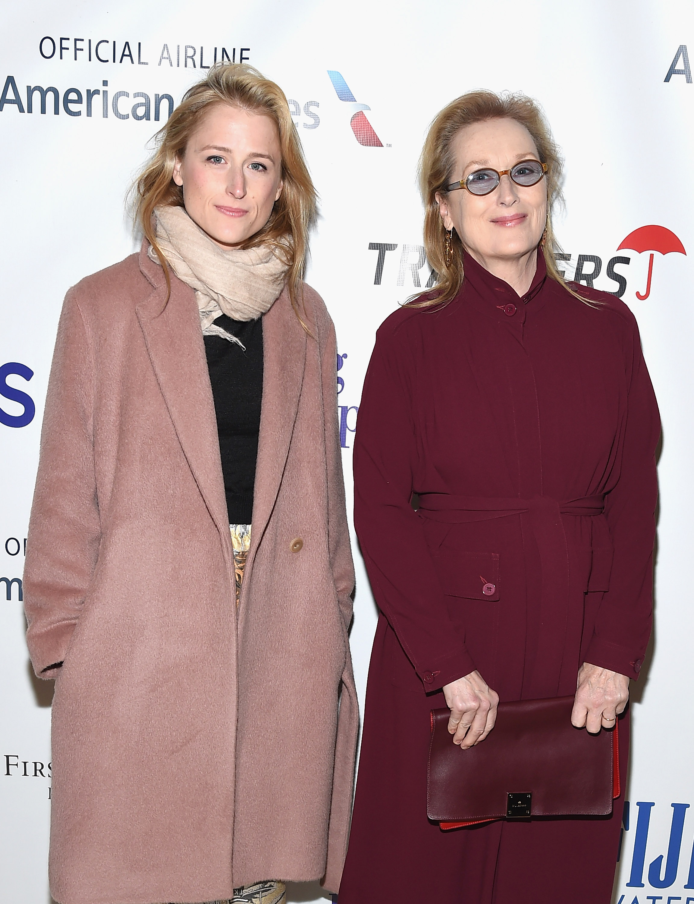 Mamie Gummer et Meryl Streep assistent au 29e déjeuner annuel Citymeals-On-Wheels Power Lunch For Women à l'hôtel Plaza le 20 novembre 2015 à New York.| Source : Getty Images