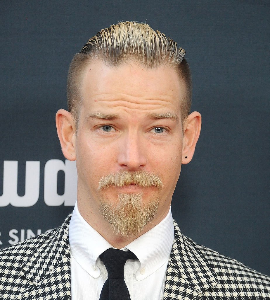 Sean Brosnan arrive à la première de "No Escape" de la Weinstein Company au Regal Cinemas L.A. en direct le 17 août 2015 à Los Angeles. | Photo : Getty Images