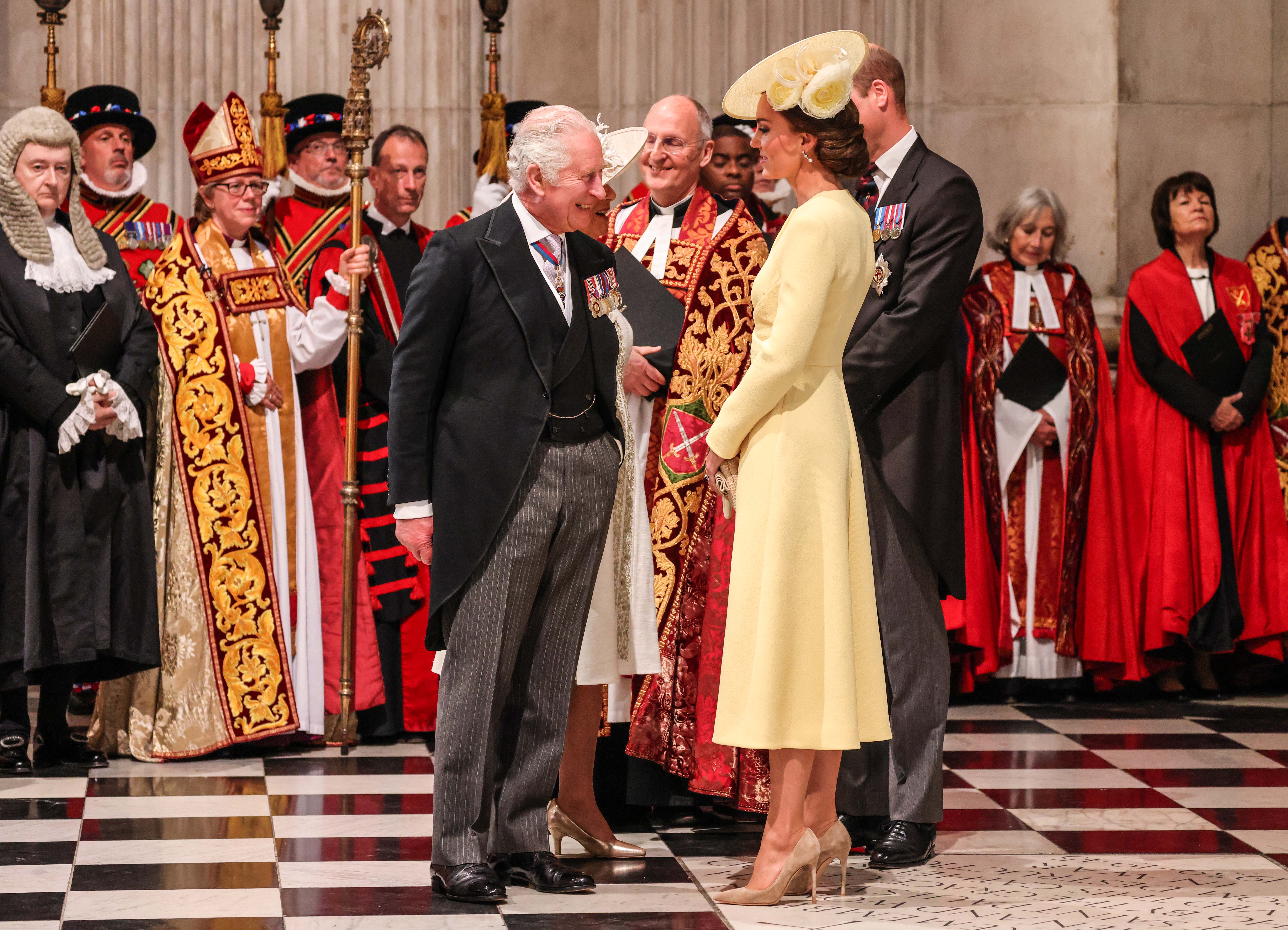 Le roi Charles III et la princesse Catherine à la cathédrale St Paul pour le service d'action de grâce pour la reine. le 3 juin 2022 à Londres, Angleterre | Source : Getty Images