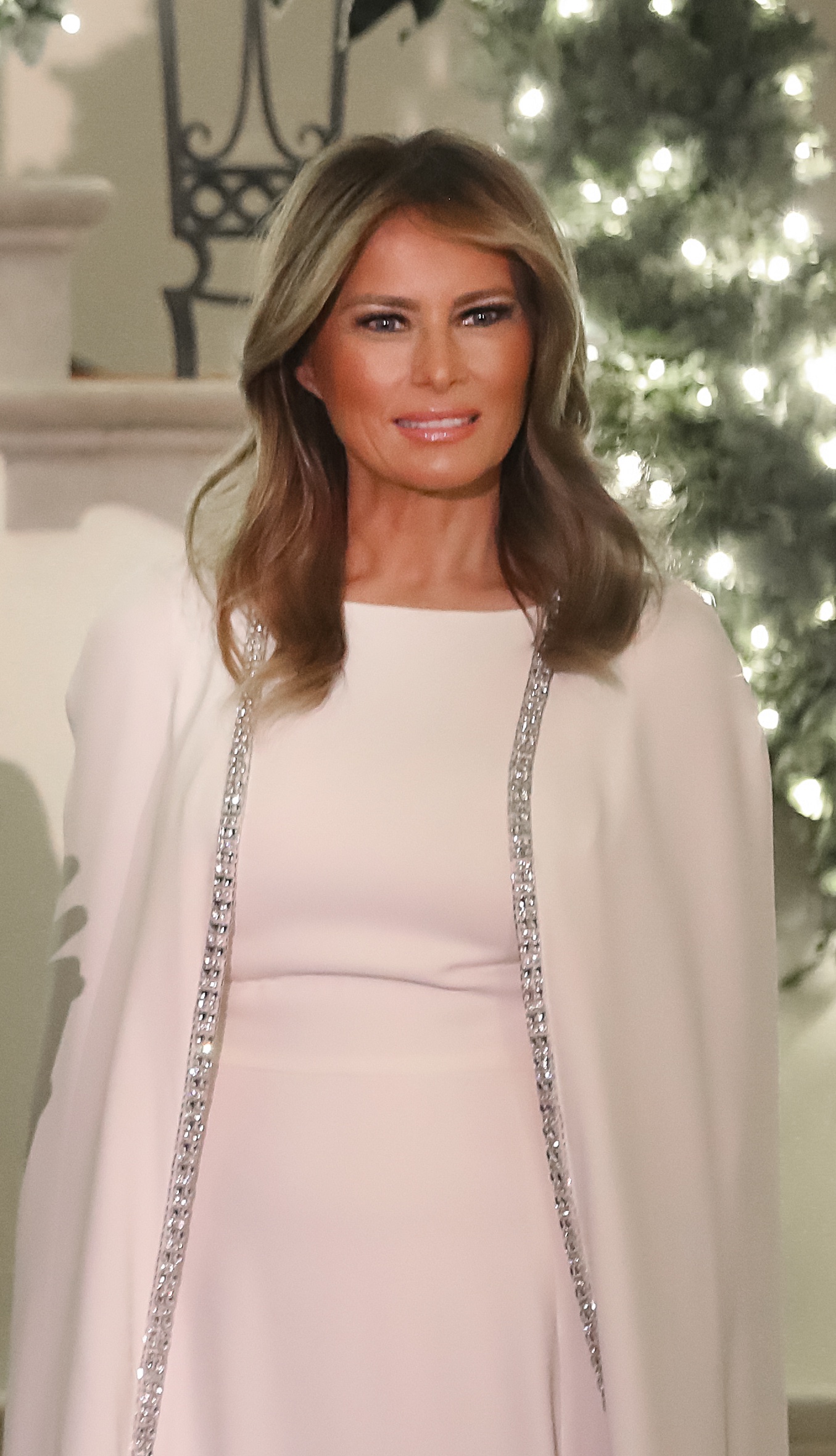 La première dame Melania Trump photographiée lors d'un bal du Congrès dans le grand foyer de la Maison Blanche le 12 décembre 2019 | Source : Getty Images