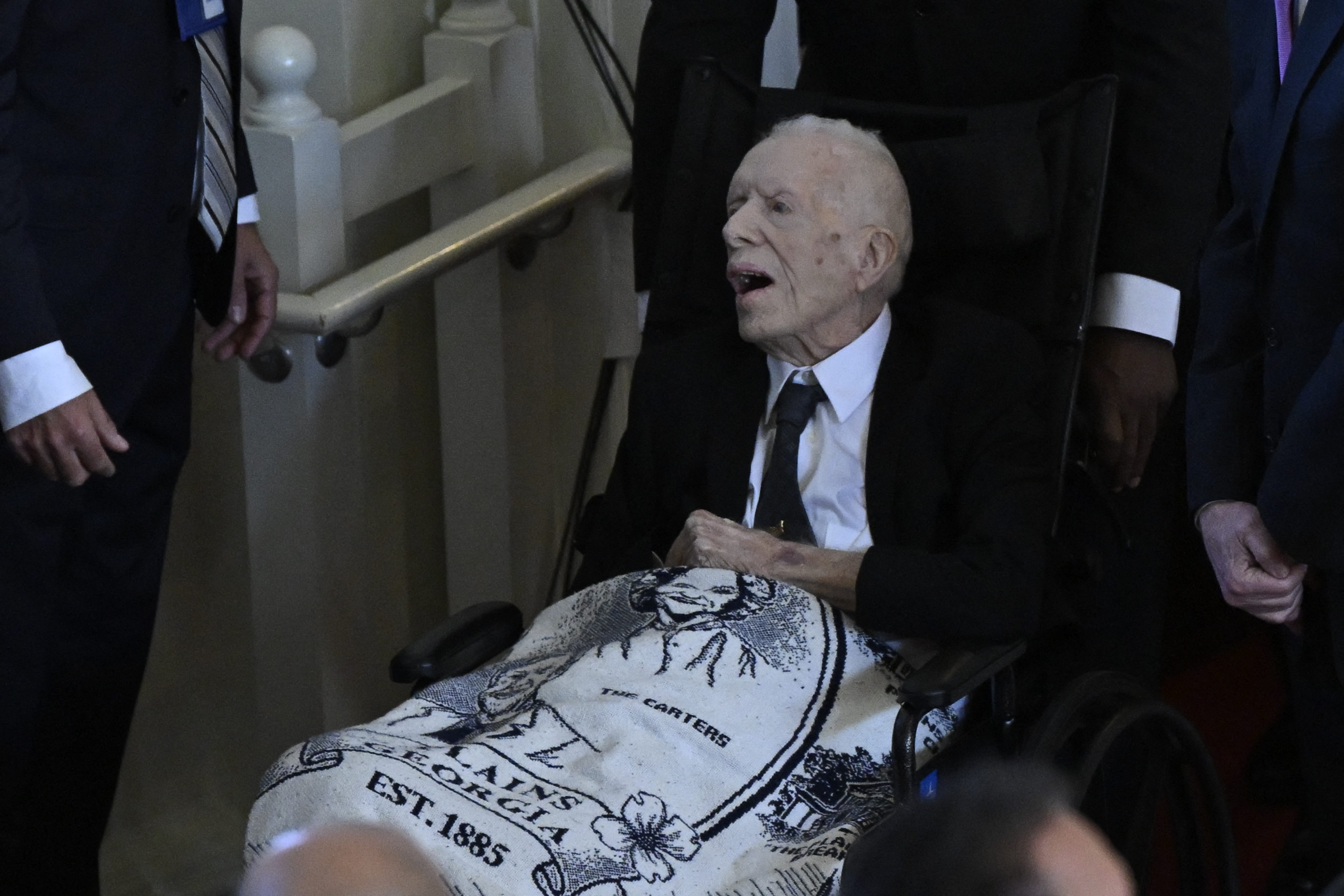 L'ancien président américain Jimmy Carter lors de la cérémonie d'hommage à l'ancienne première dame américaine Rosalynn Carter, aujourd'hui décédée, à Atlanta, en Géorgie, le 28 novembre 2023 | Source : Getty Images