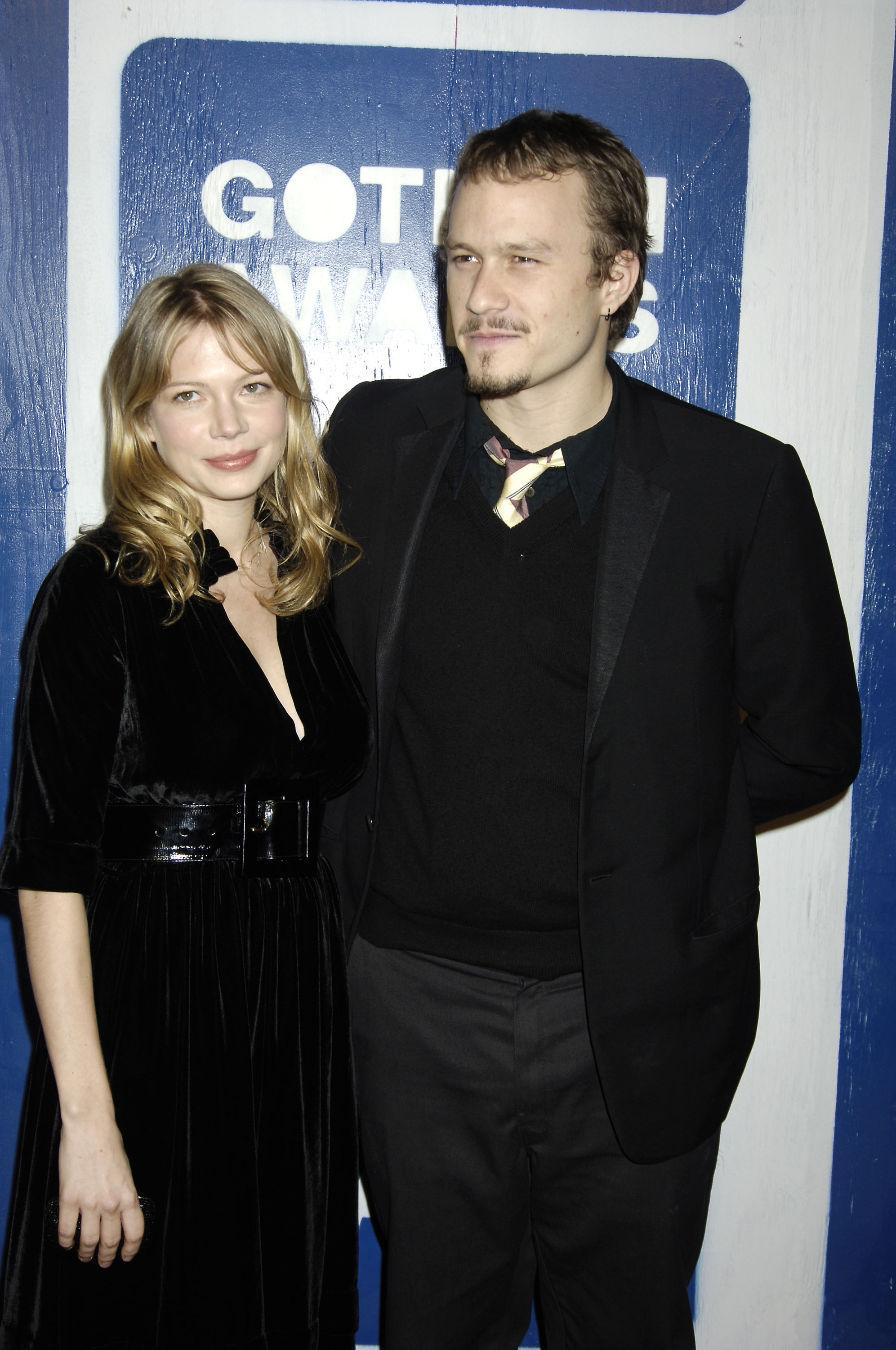 Michelle Williams et Heath Ledger assistent à la 15e cérémonie annuelle des Gotham Awards au Pier Sixty à New York, le 30 novembre 2005 | Source : Getty Images