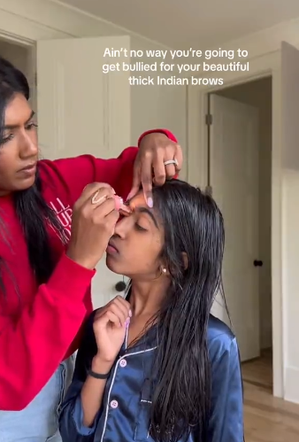 Vidya Gopalan et Sahana Gopalan, 2023 | Source : tiktok.com/@queencitytrends