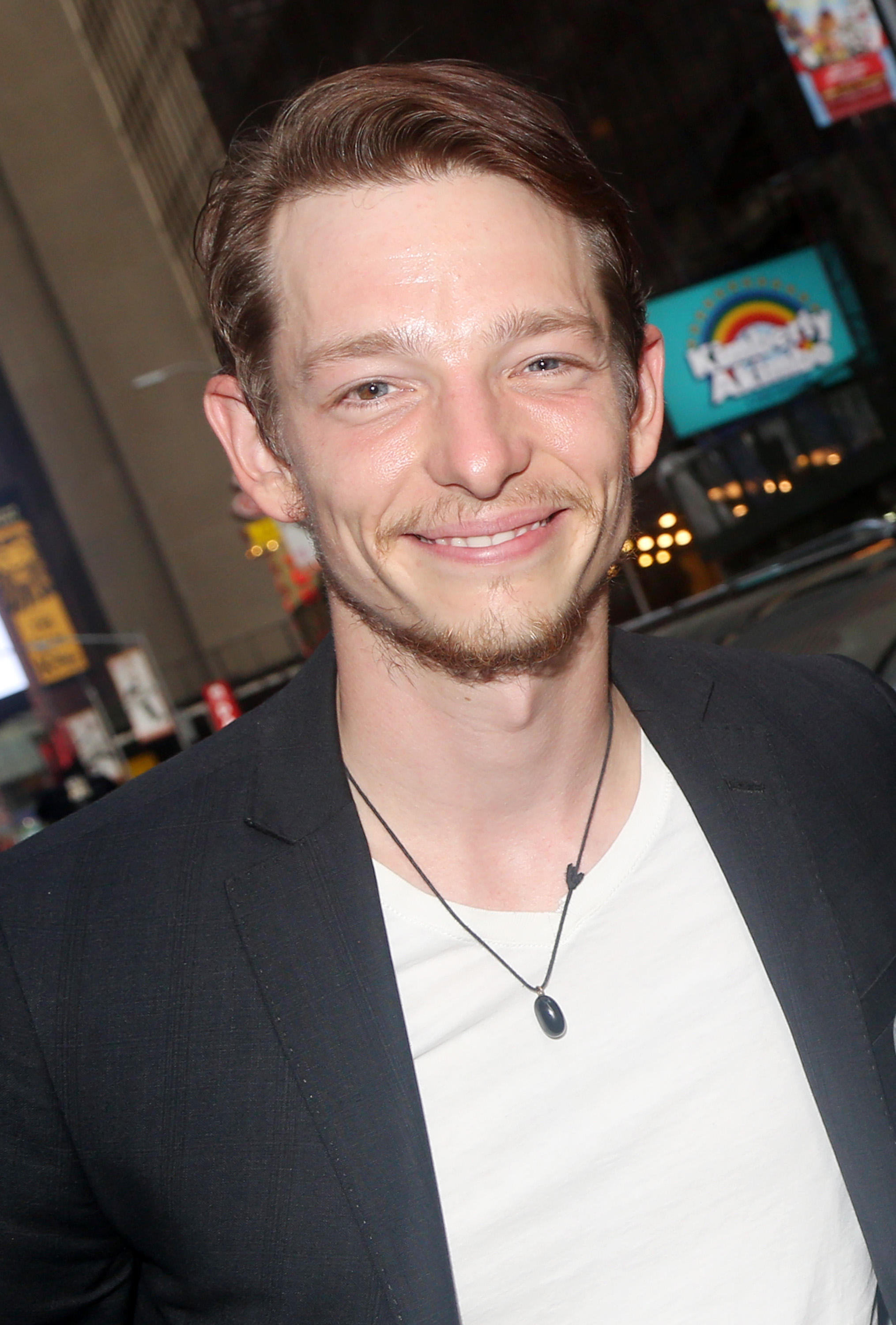 Mike Faist lors de la représentation de clôture de "Dear Evan Hansen" à Broadway, le 18 septembre 2022 à New York. | Source : Getty Images