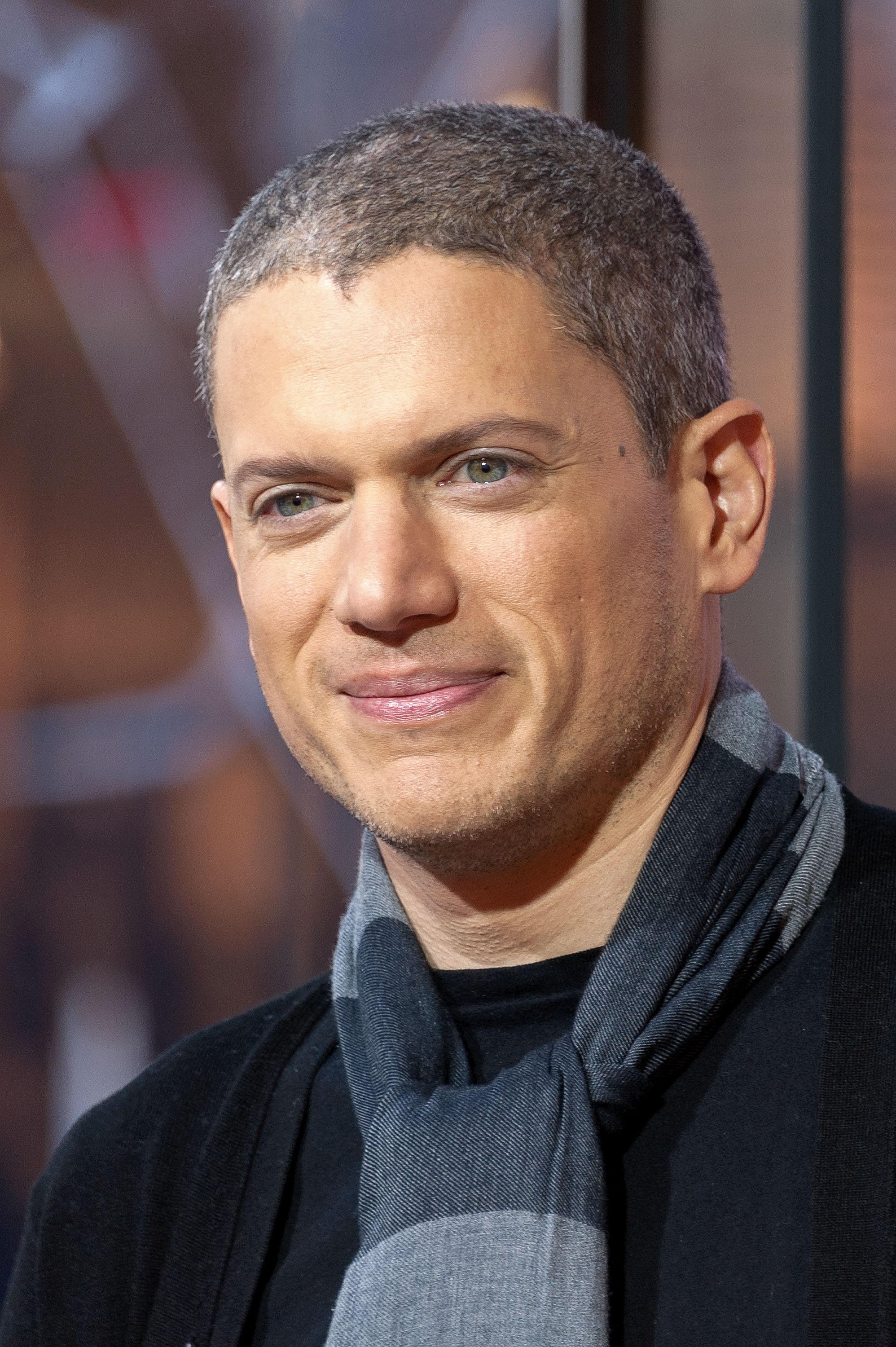 Wentworth Miller rend visite à "Extra" dans leurs studios new-yorkais le 21 janvier 2016, à New York. | Source : Getty Images