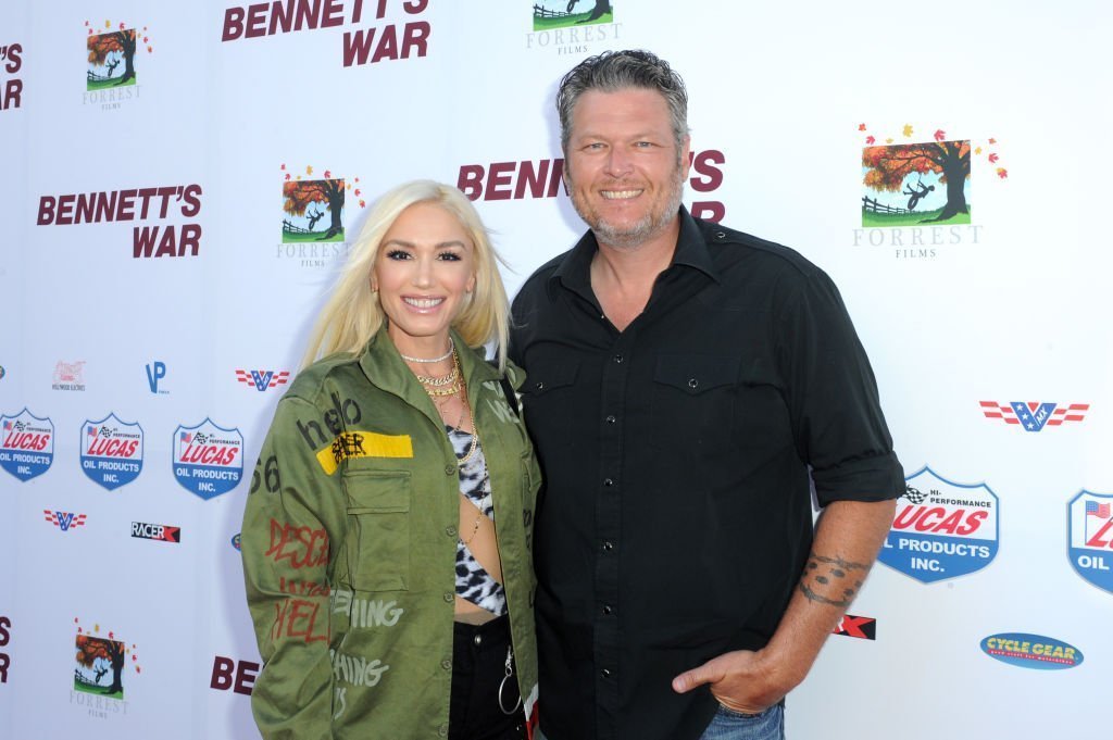 Gwen Stefani et Blake Shelton assistent à la première de "Bennett's War" Los Angeles au Warner Bros. Studios | Photo : Getty Images