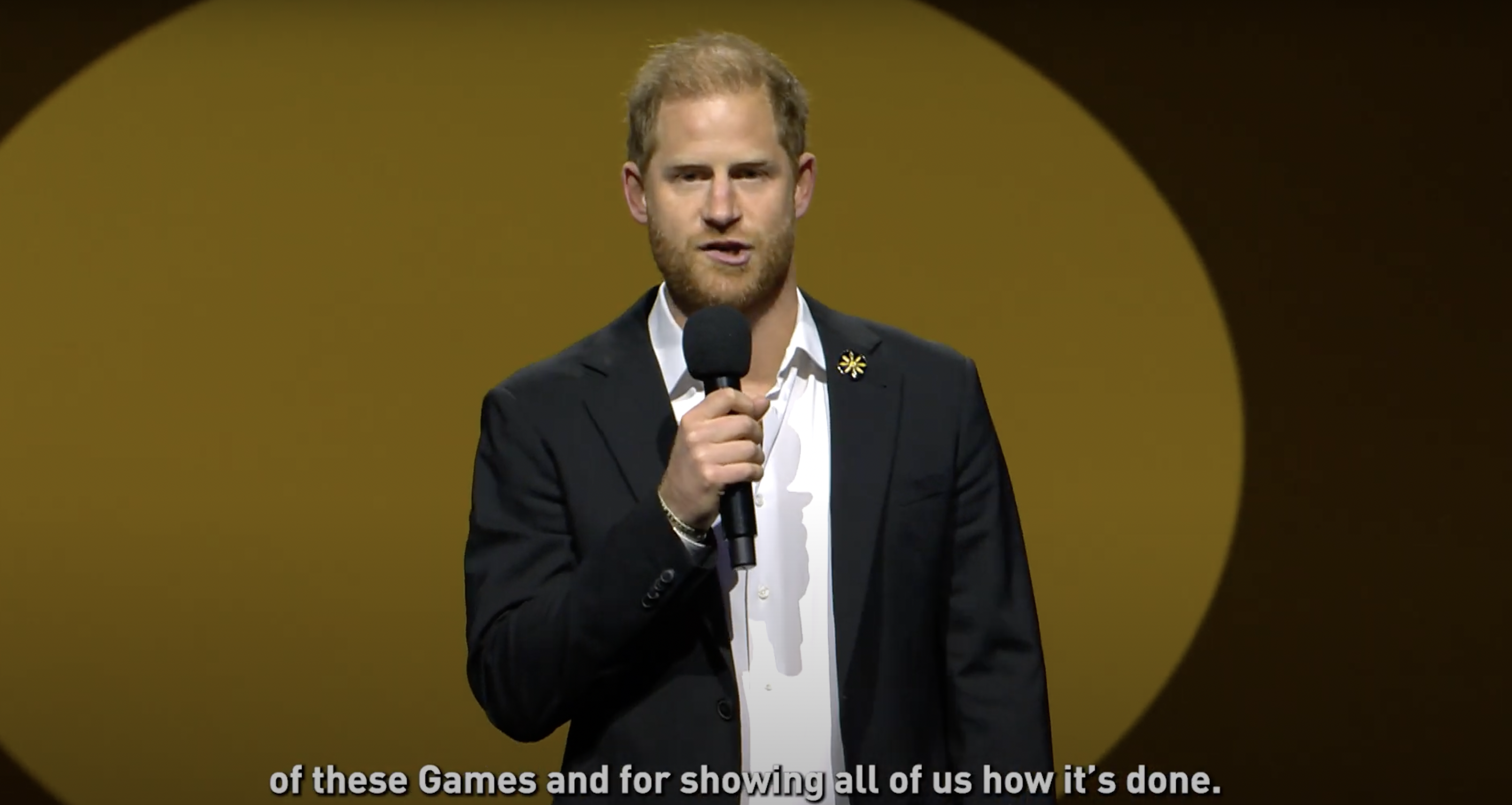 Le prince Harry lors de son discours de la cérémonie de clôture des Invictus Games Vancouver Whistler 2025, le 16 février 2025, à Vancouver, Canada | Source : Youtube/Invictus Games Foundation