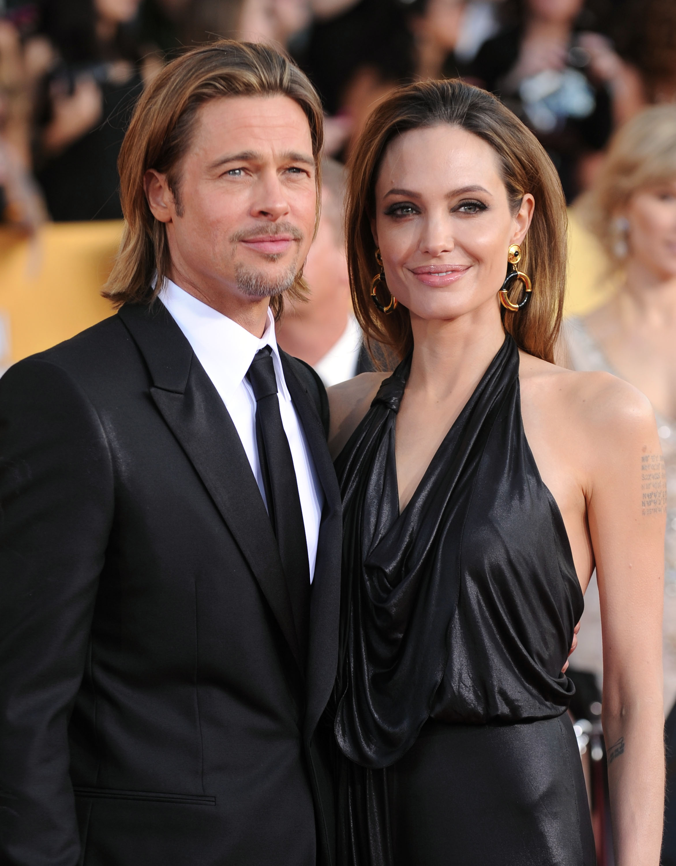 Brad Pitt et Angelina Jolie lors de la 18e cérémonie annuelle des Screen Actors Guild Awards, le 29 janvier 2012, à Los Angeles, en Californie. | Source : Getty Images