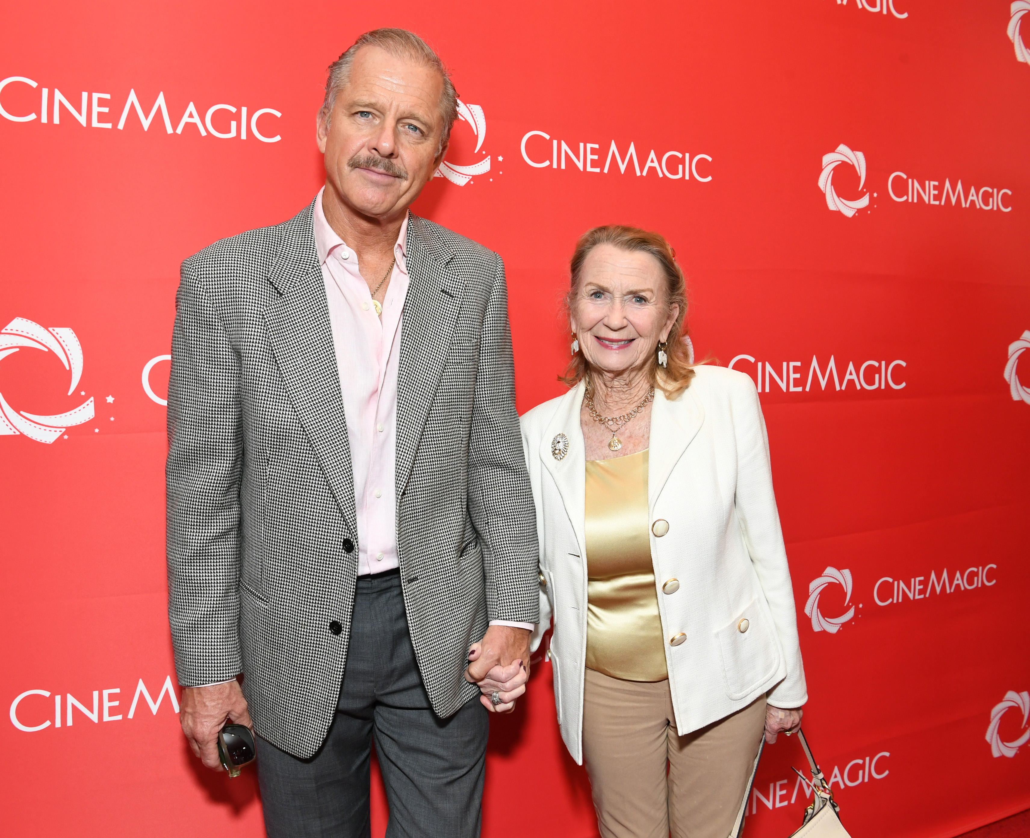 Maxwell Caulfield et Juliet Mills assistent au gala Cinemagic le 28 juin 2023, à Santa Monica, en Californie. | Source : Getty Images