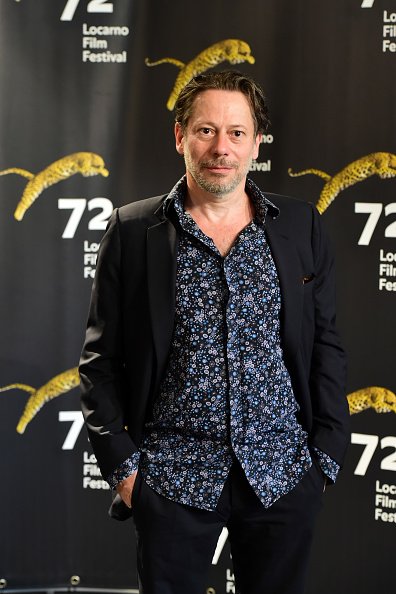 Mathieu Amalric assiste à la 'Merveilles a Montfermeil' pendant le 72e Festival du Film de Locarno le 11 août 2019 à Locarno, Suisse. | Photo : Getty Images