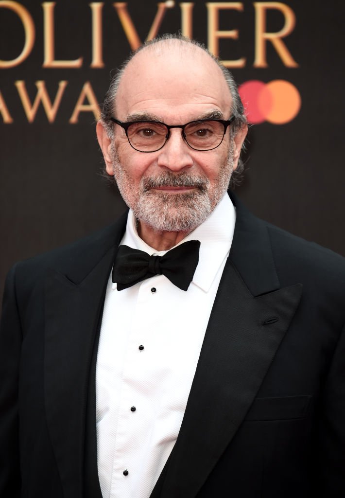 David Suchet assiste à l'Olivier Awards 2019 avec MasterCard au Royal Albert Hall le 07 avril 2019 à Londres, en Angleterre. | Photo : Getty Images