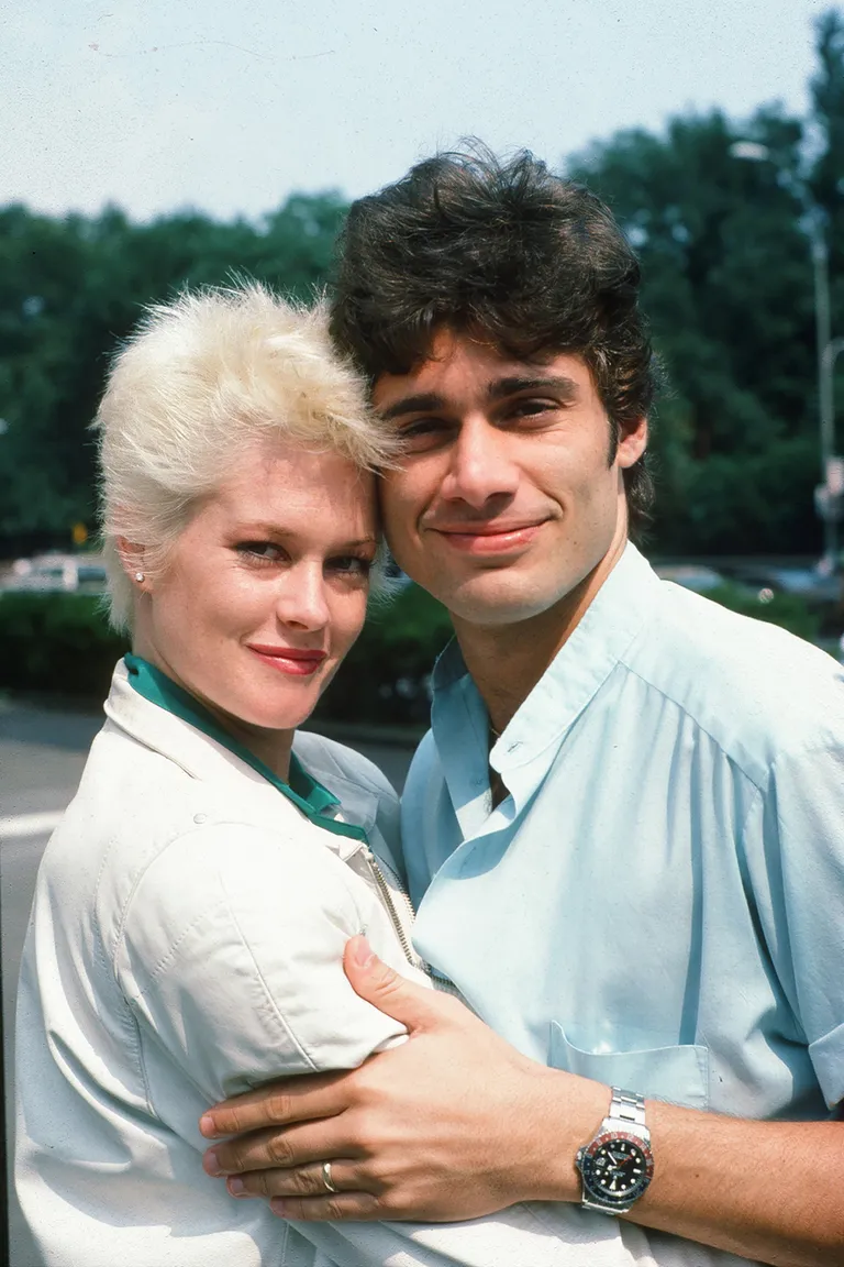 Melanie Griffith capturée avec son mari, son collègue acteur Steven Bauer en 1984 à New York. | Source : Getty Images